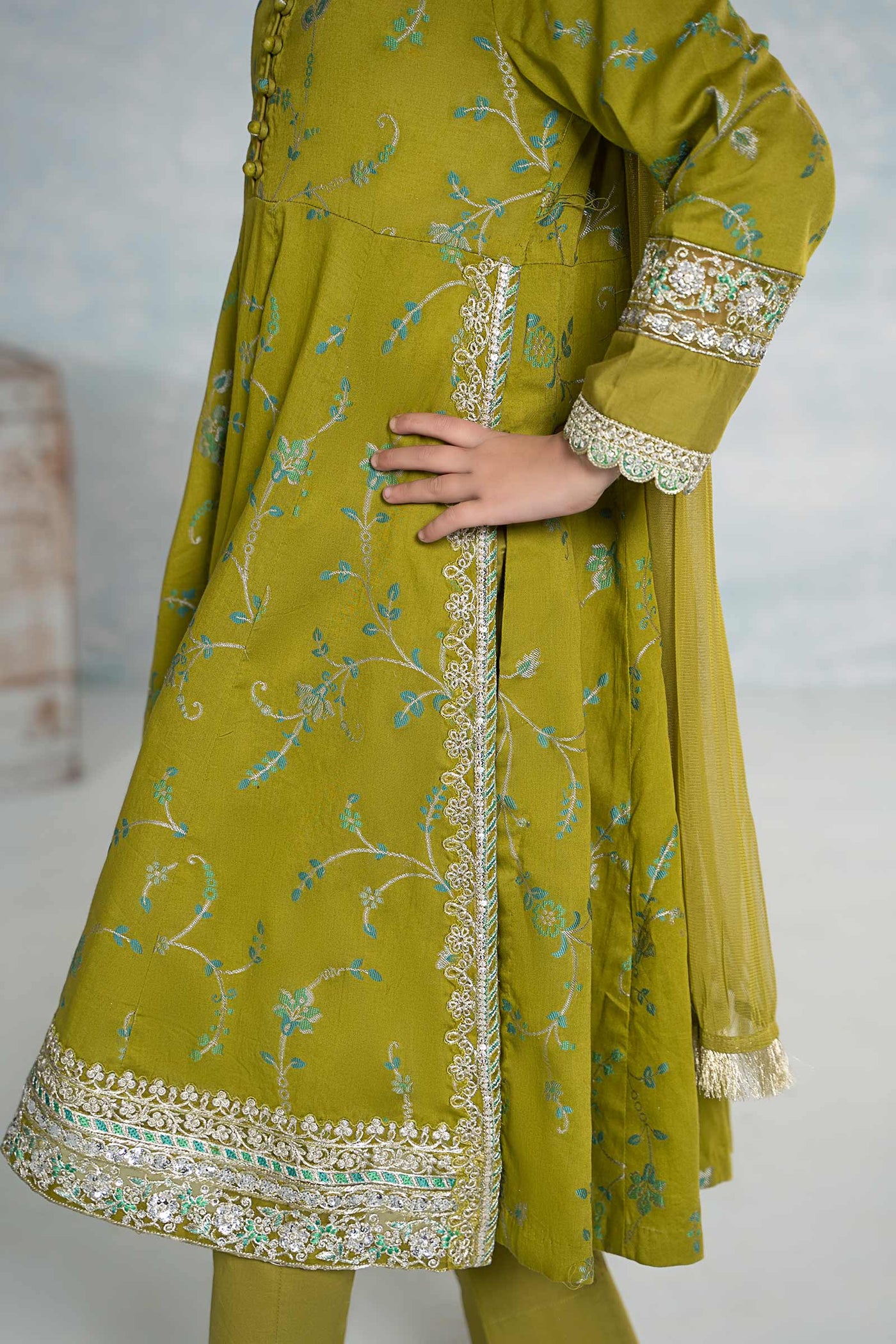 3 Piece Embroidered Jacquard Broshia Suit