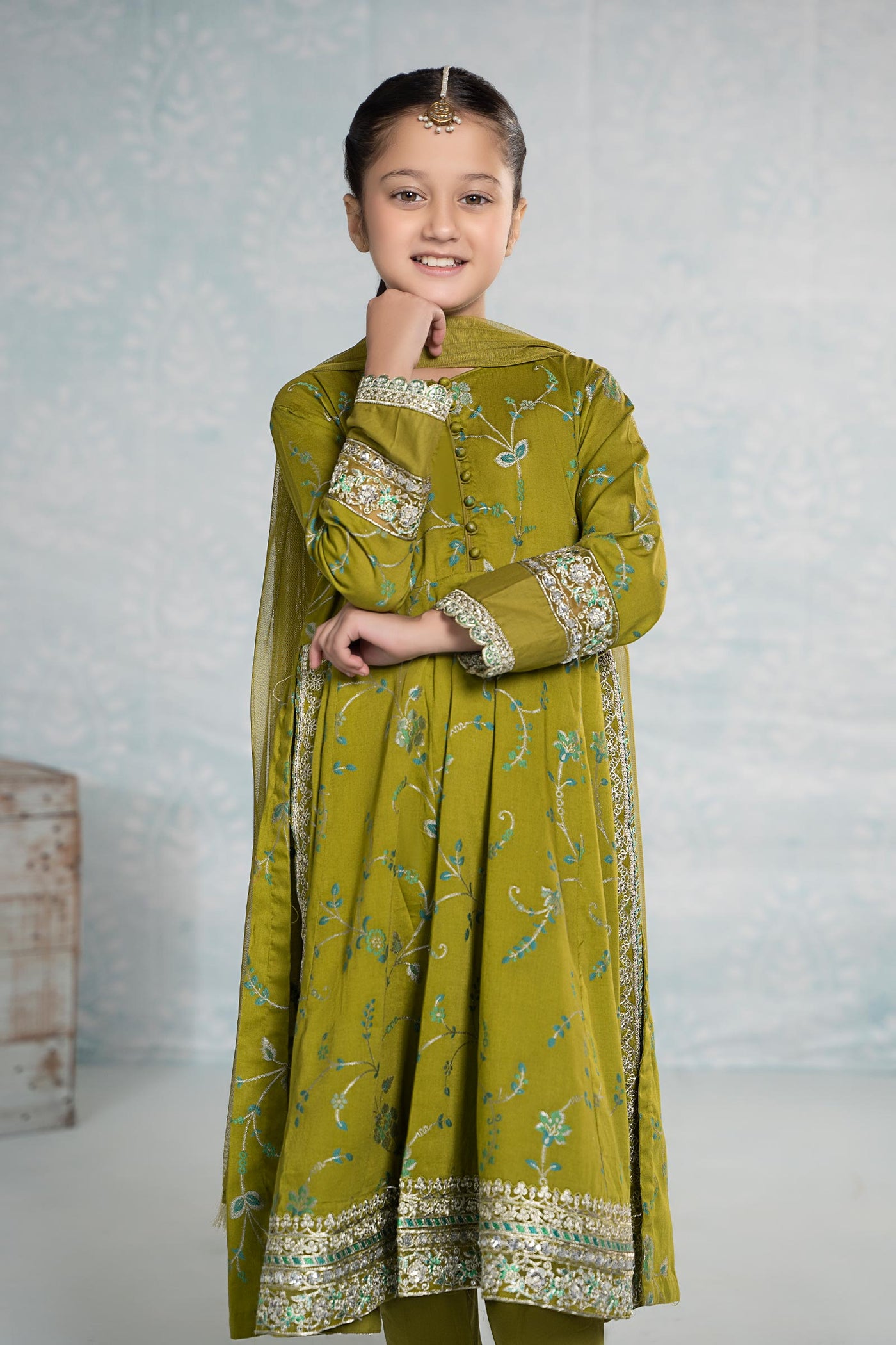 3 Piece Embroidered Jacquard Broshia Suit