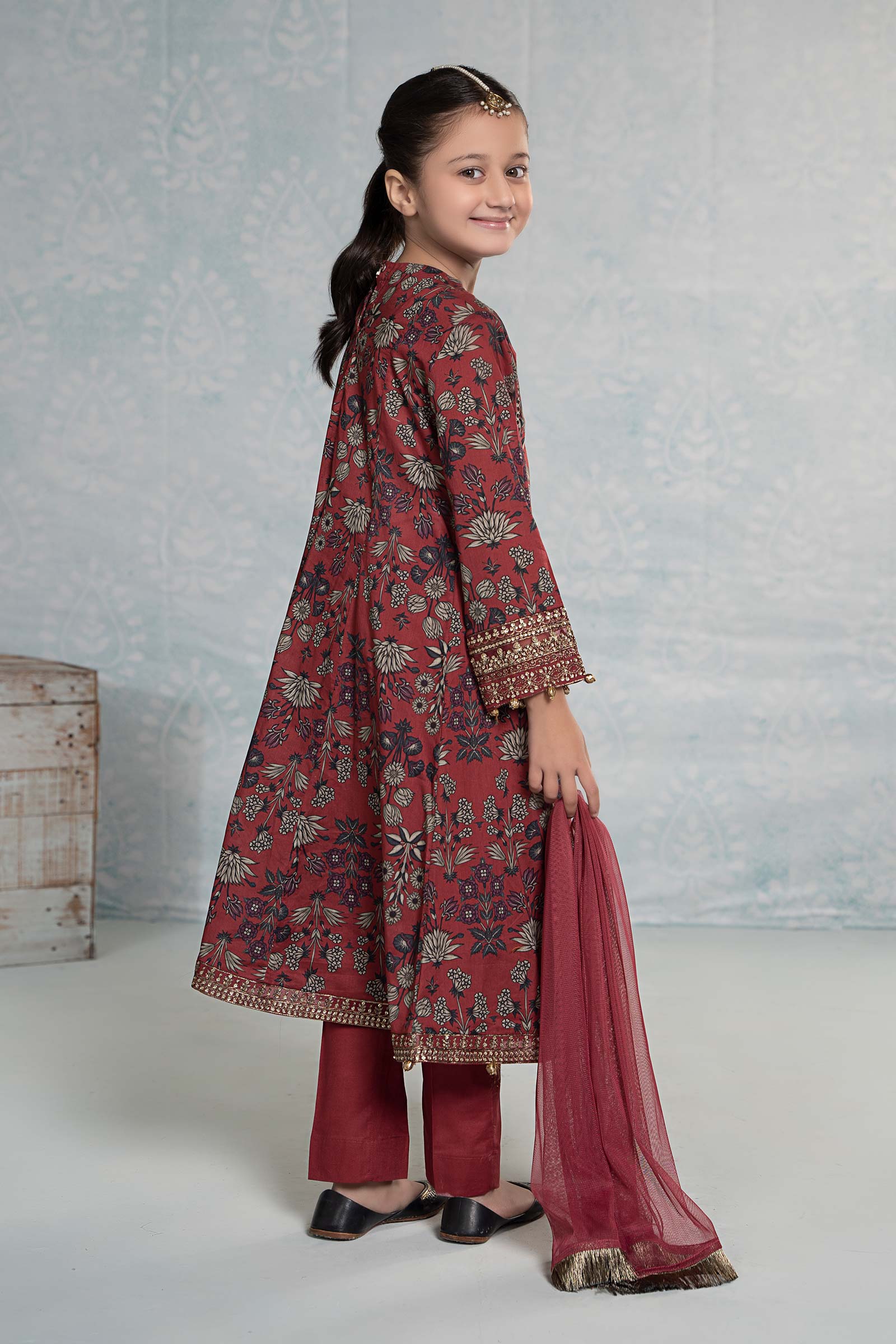 3 Piece Embroidered Lawn Suit