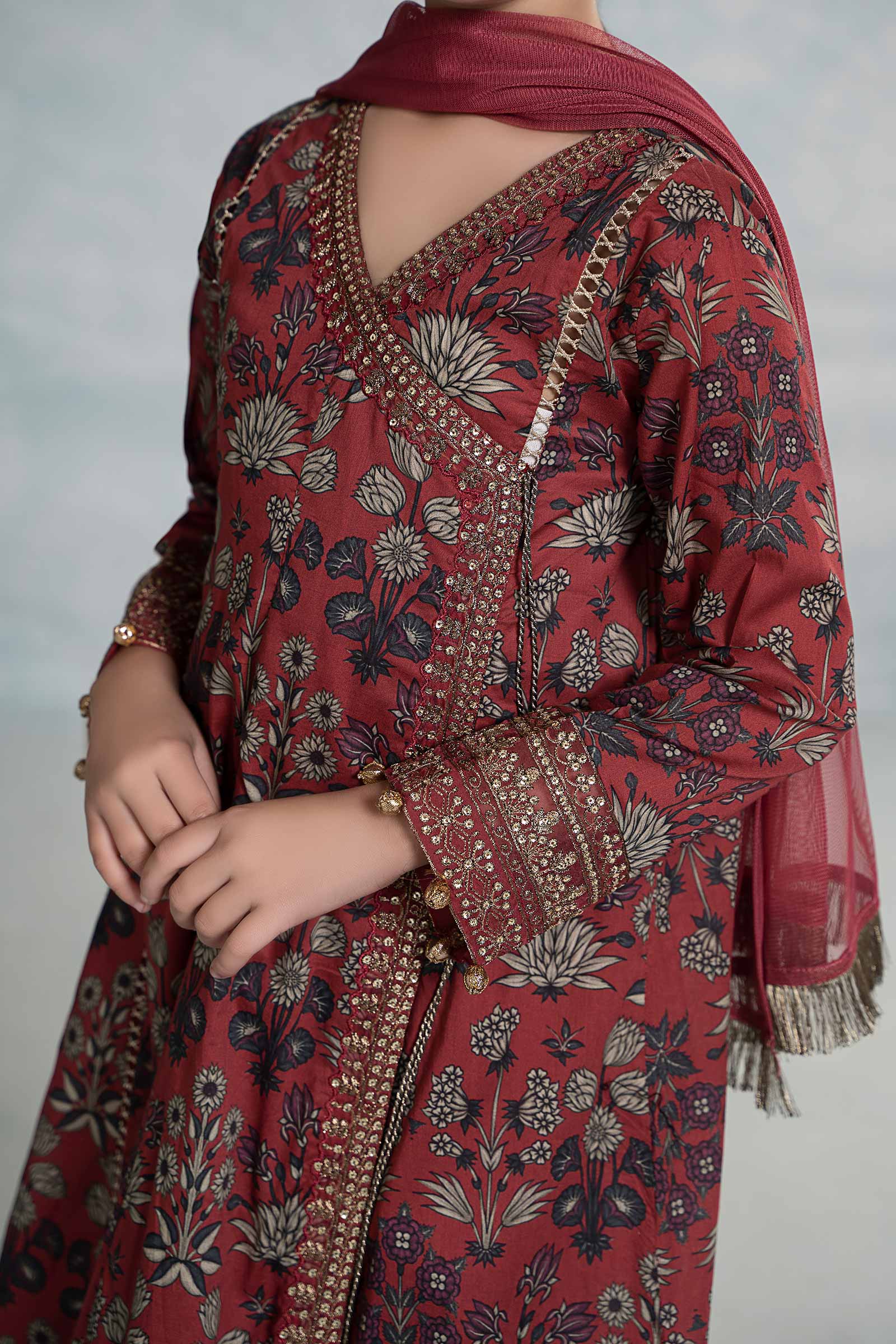 3 Piece Embroidered Lawn Suit