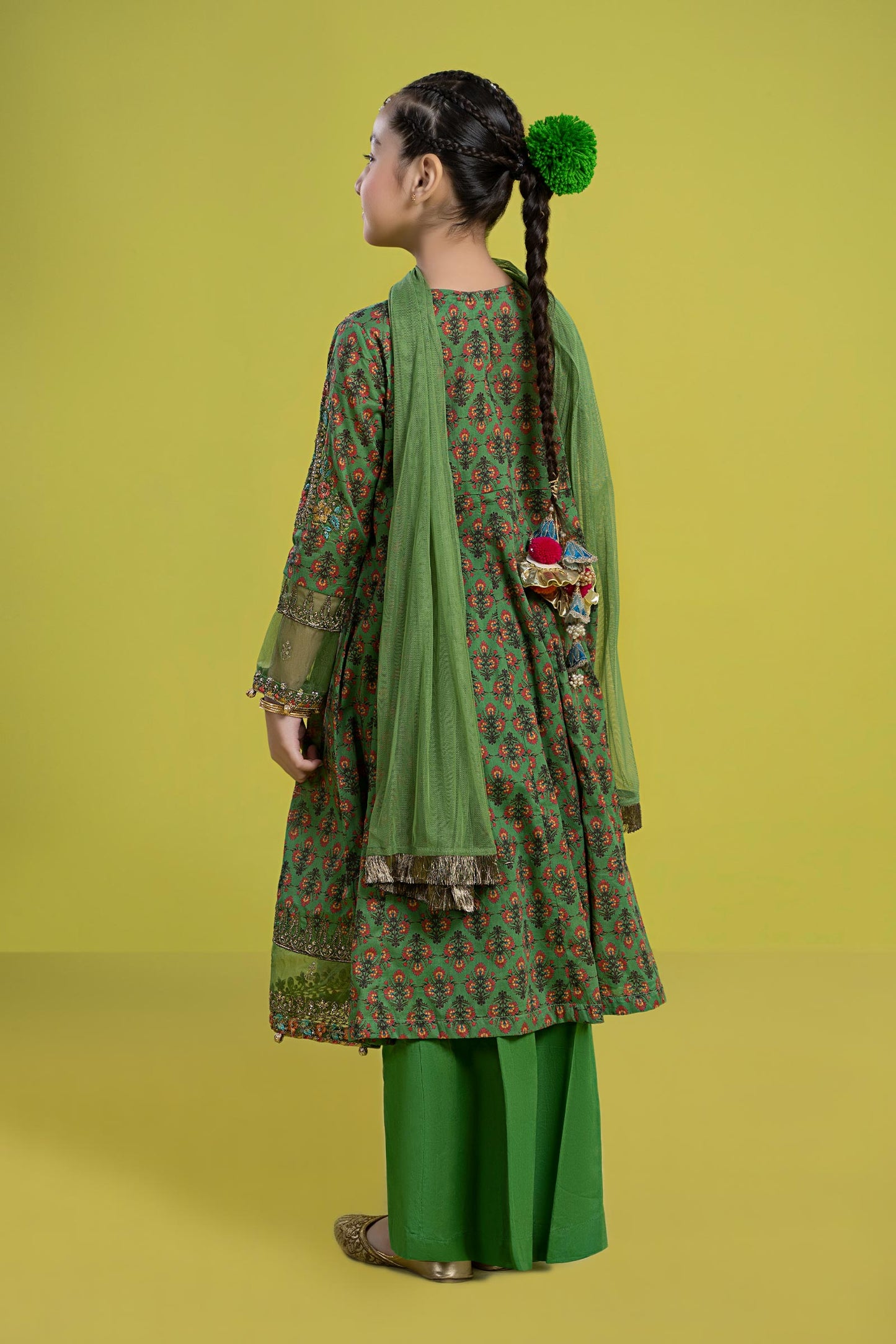 3 Piece Embroidered Lawn Suit