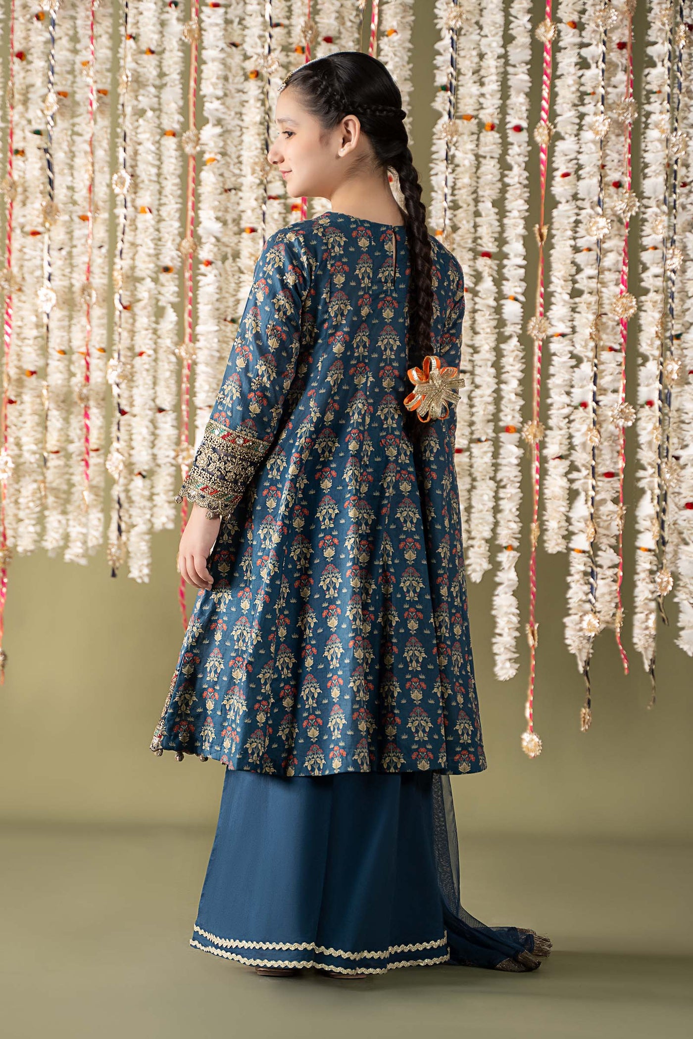 3 Piece Embroidered Lawn Suit