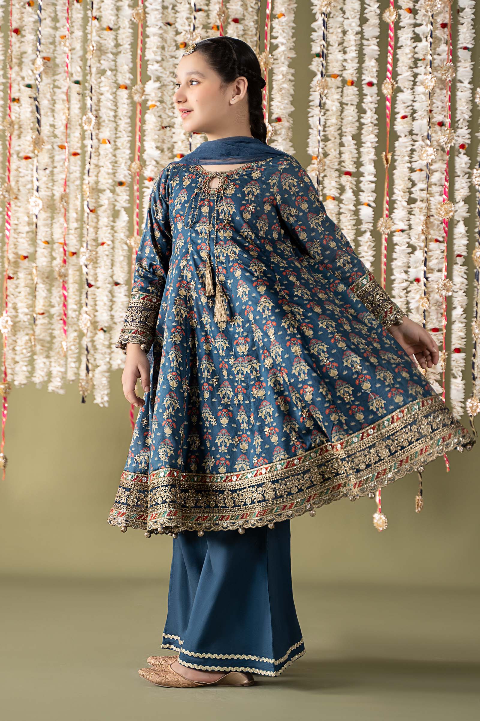 3 Piece Embroidered Lawn Suit