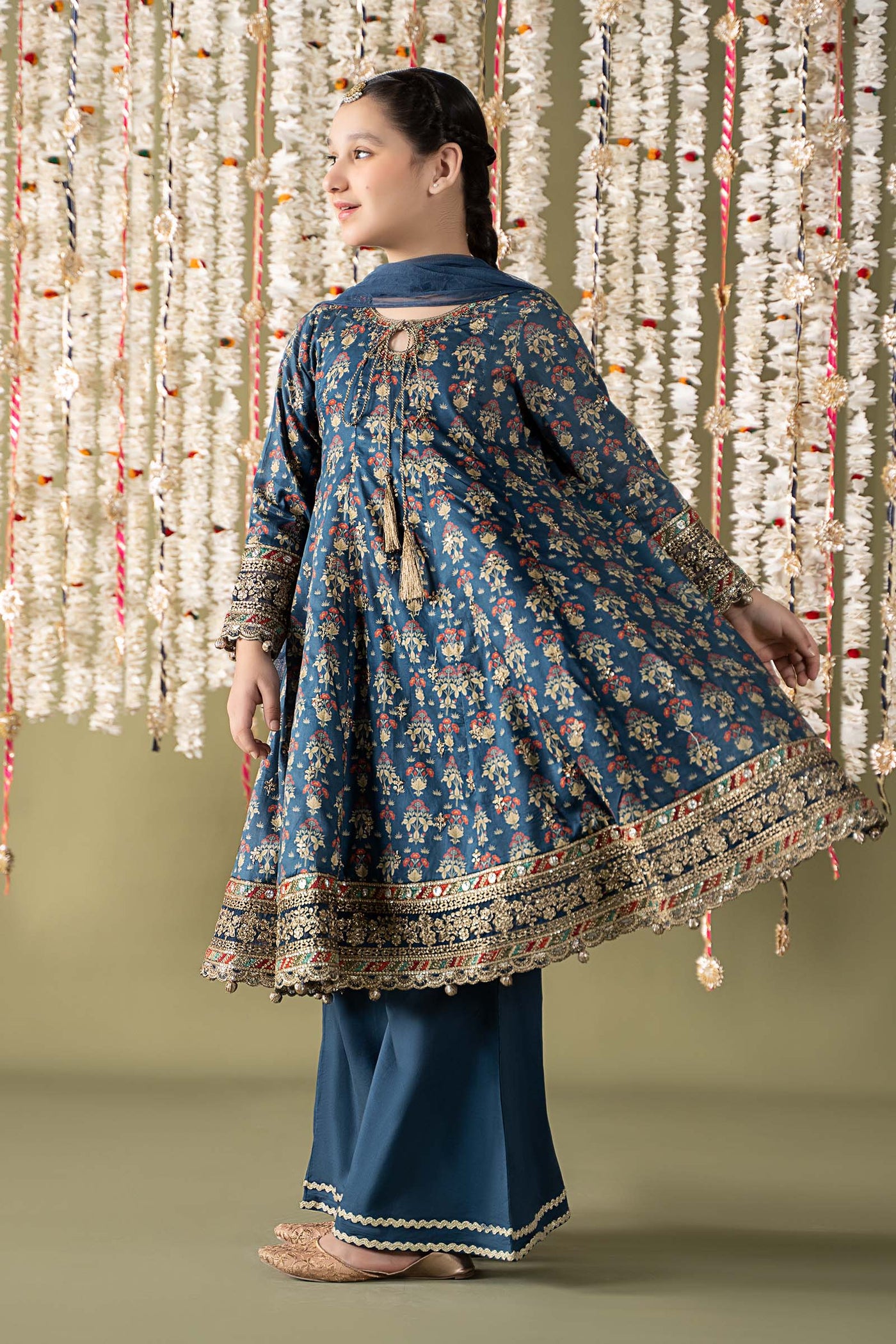 3 Piece Embroidered Lawn Suit