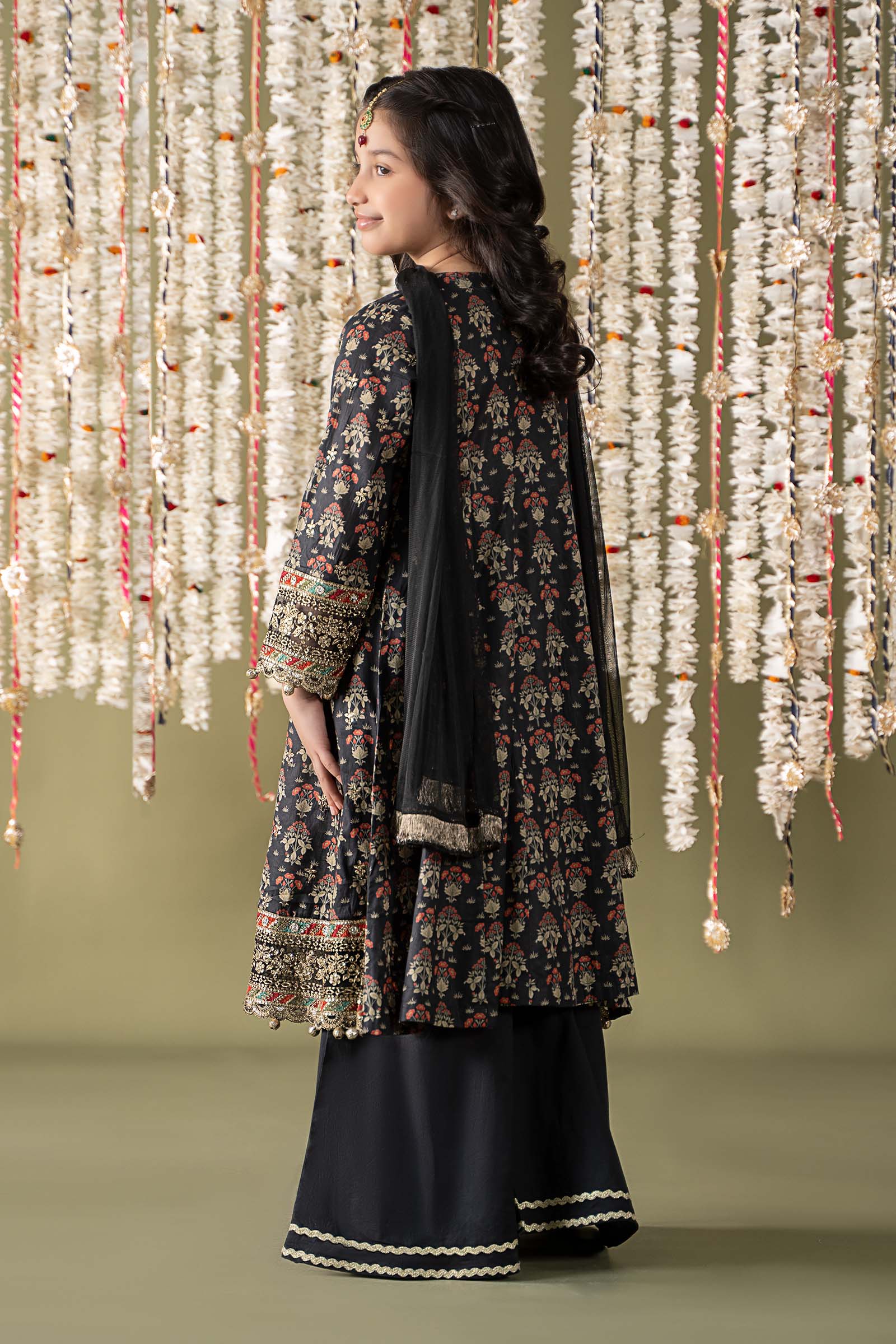 3 Piece Embroidered Lawn Suit