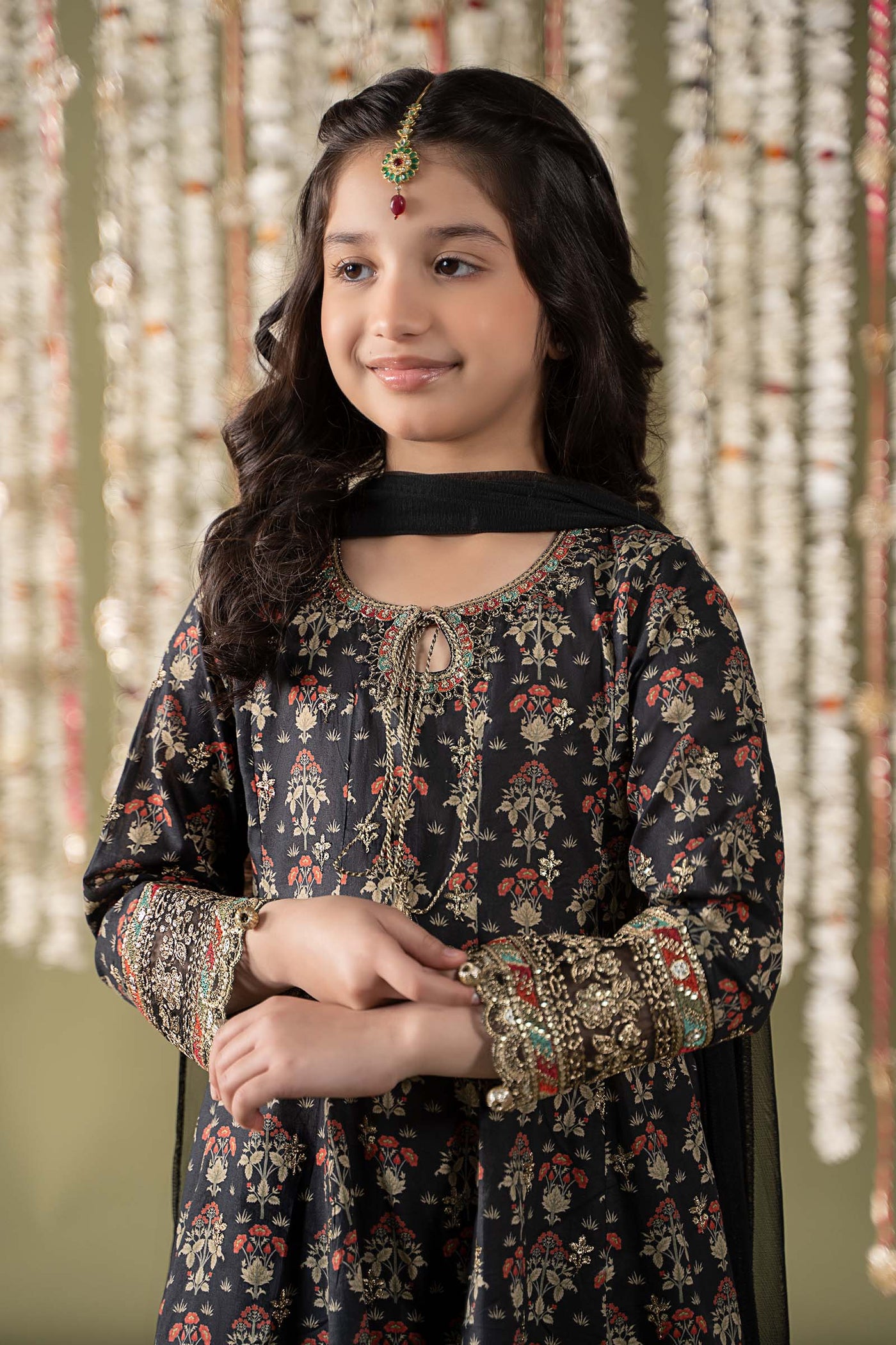 3 Piece Embroidered Lawn Suit
