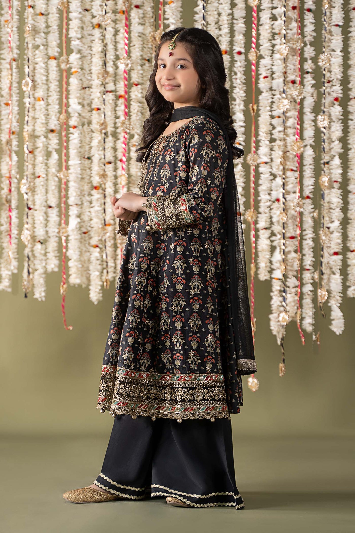 3 Piece Embroidered Lawn Suit