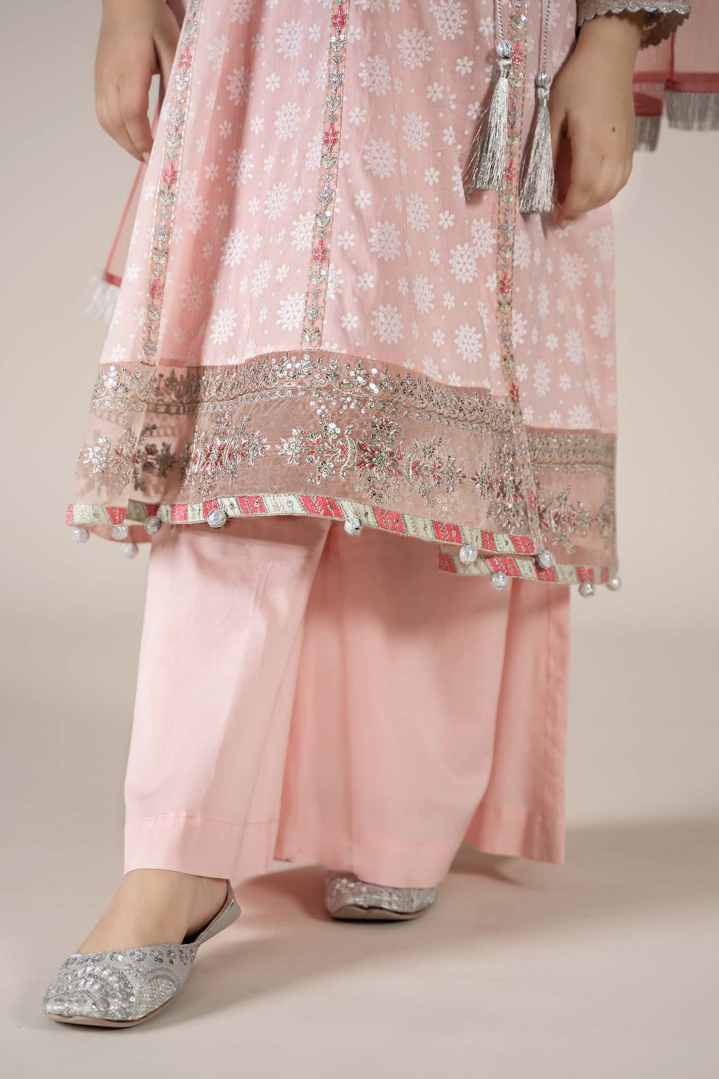 3 Piece Embroidered Lawn Suit