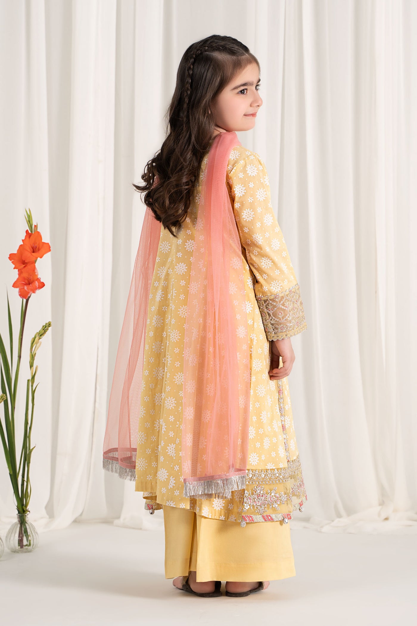 3 Piece Embroidered Lawn Suit