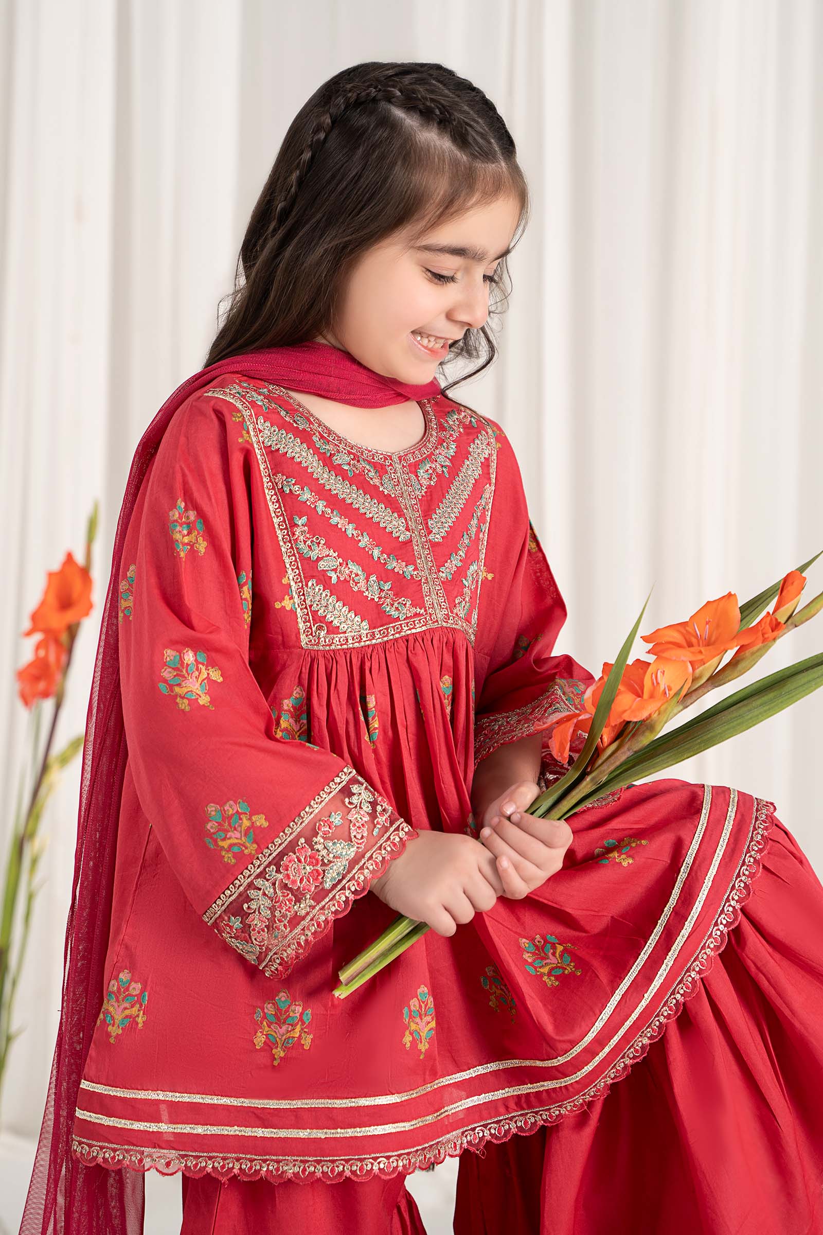 3 Piece Embroidered Lawn Suit