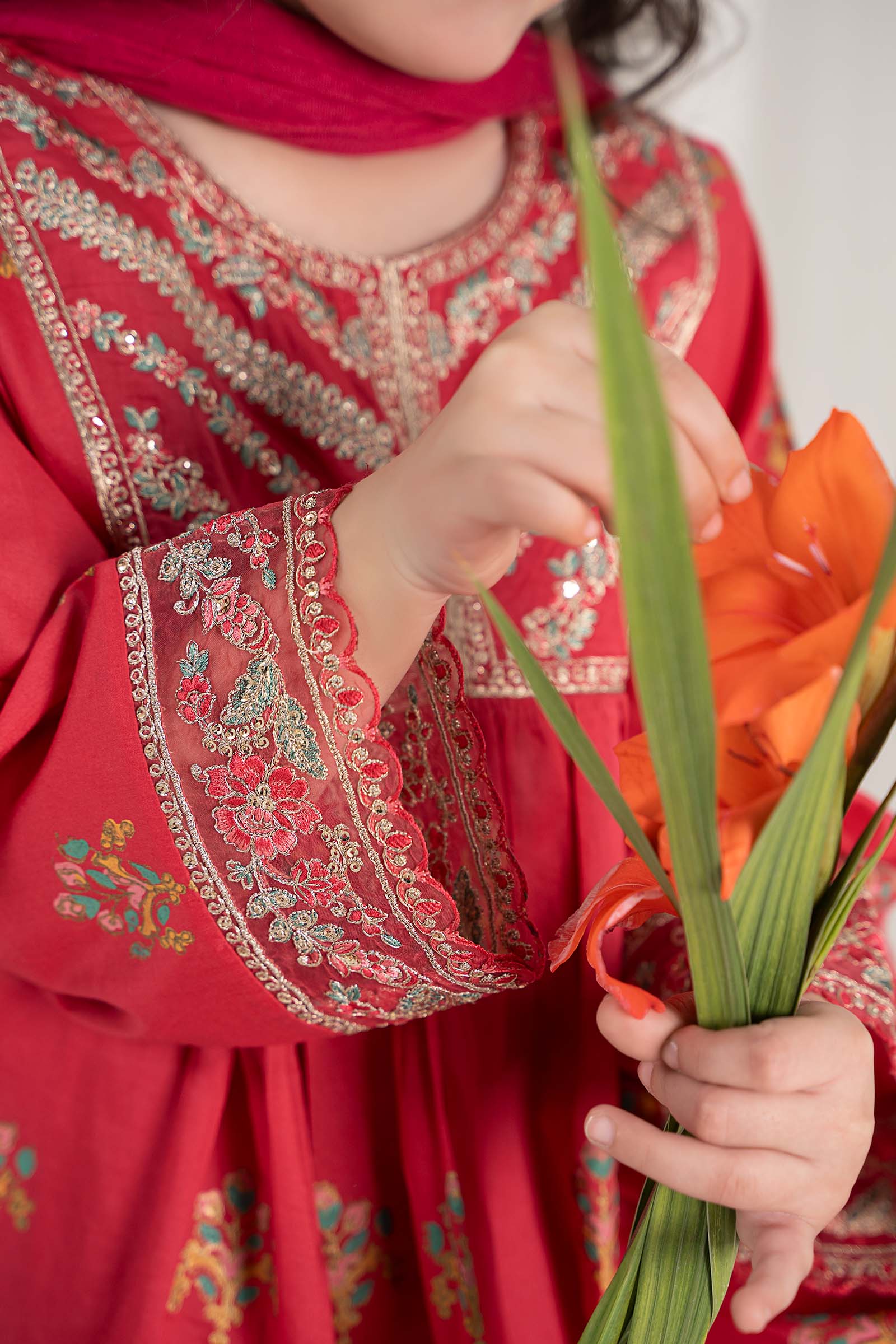 3 Piece Embroidered Lawn Suit