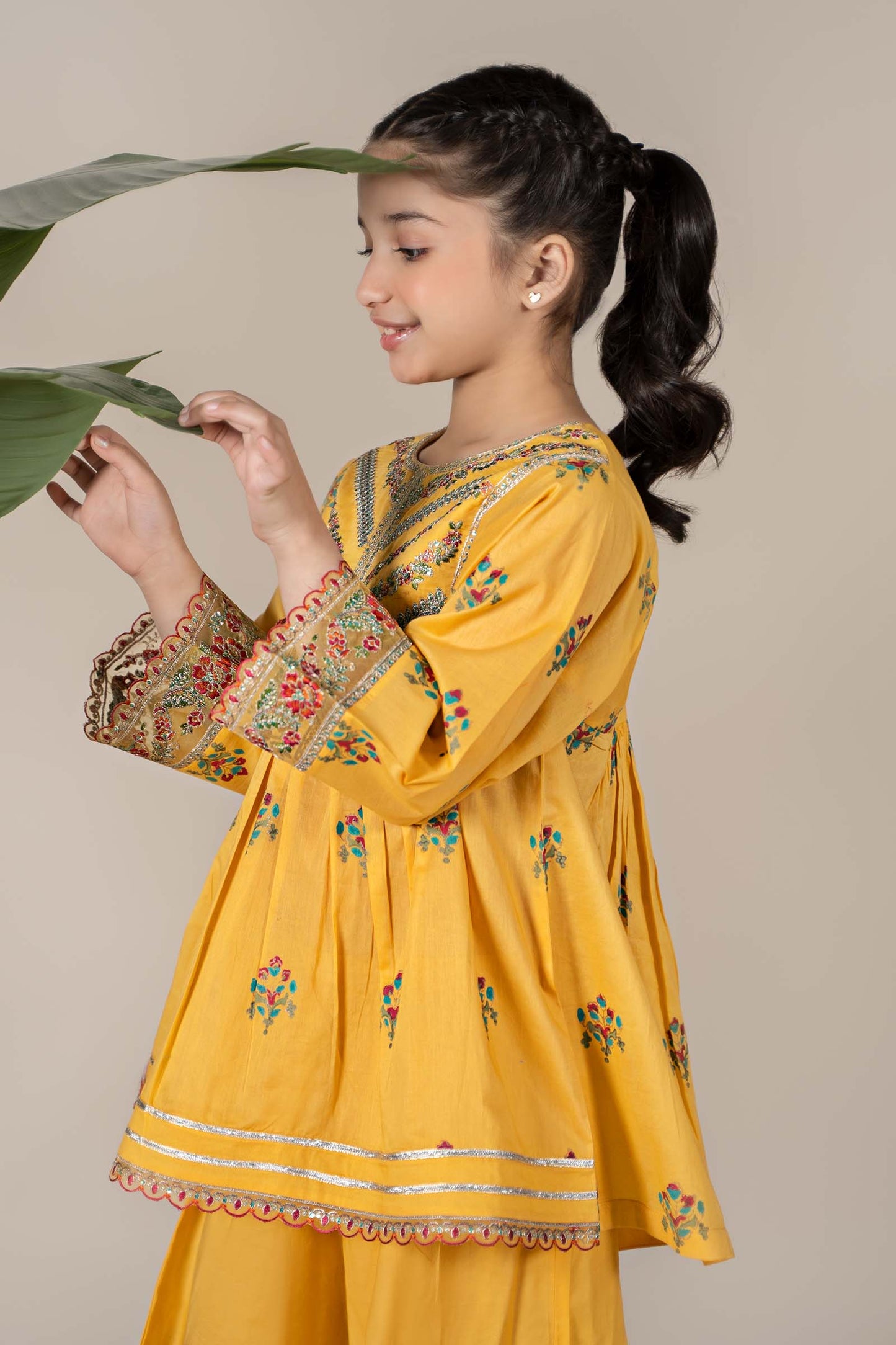 3 Piece Embroidered Lawn Suit