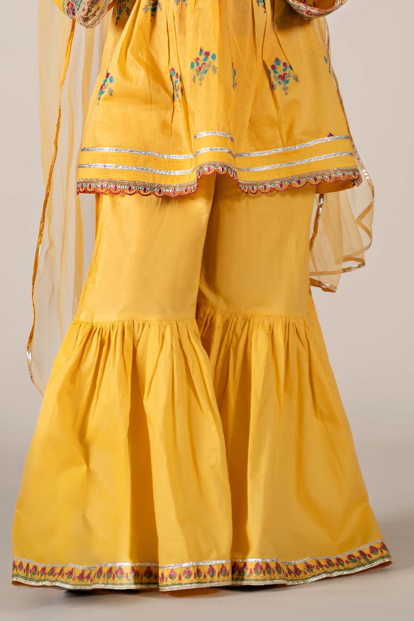 3 Piece Embroidered Lawn Suit