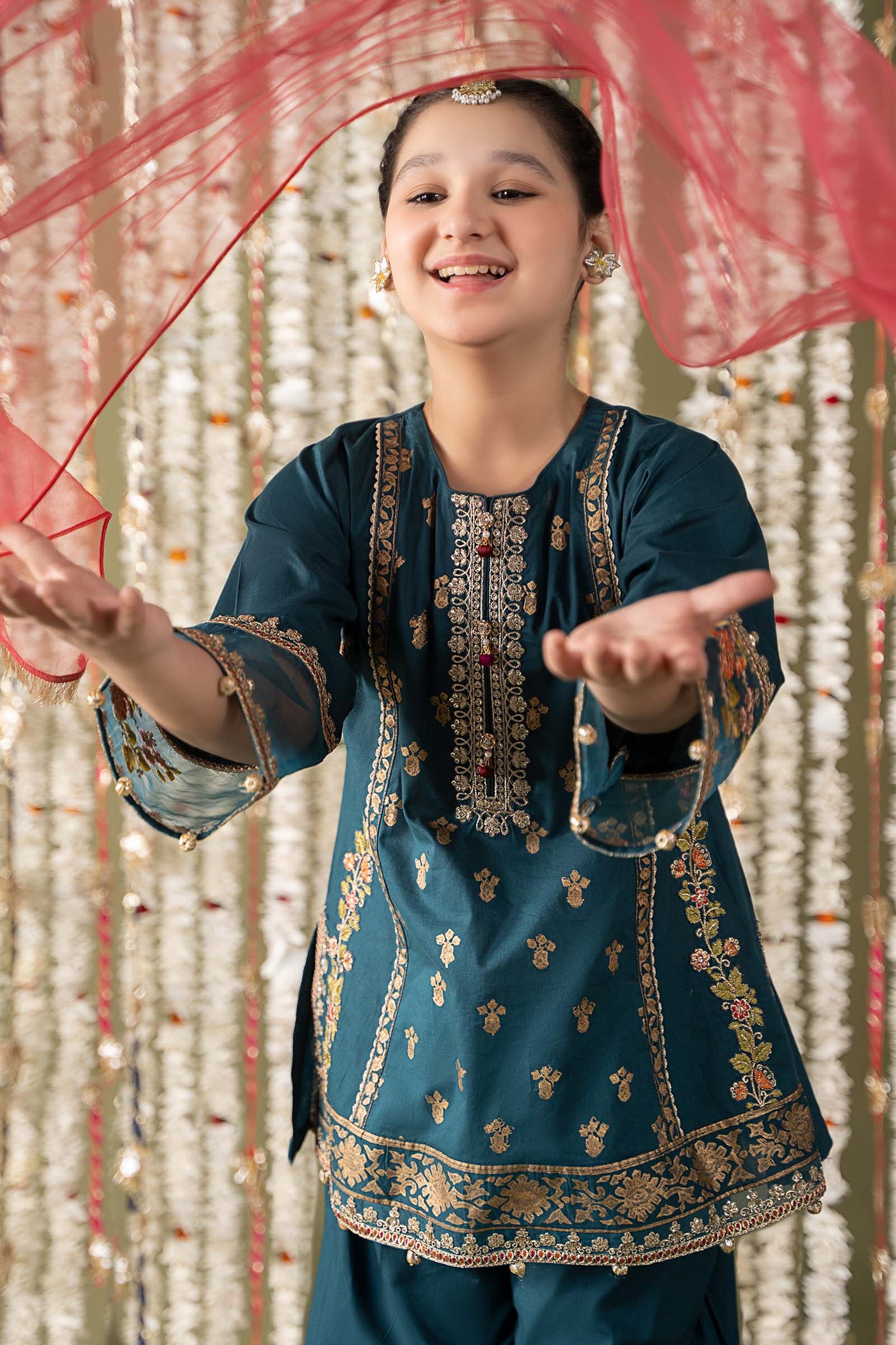 3 Piece Embroidered Lawn Suit