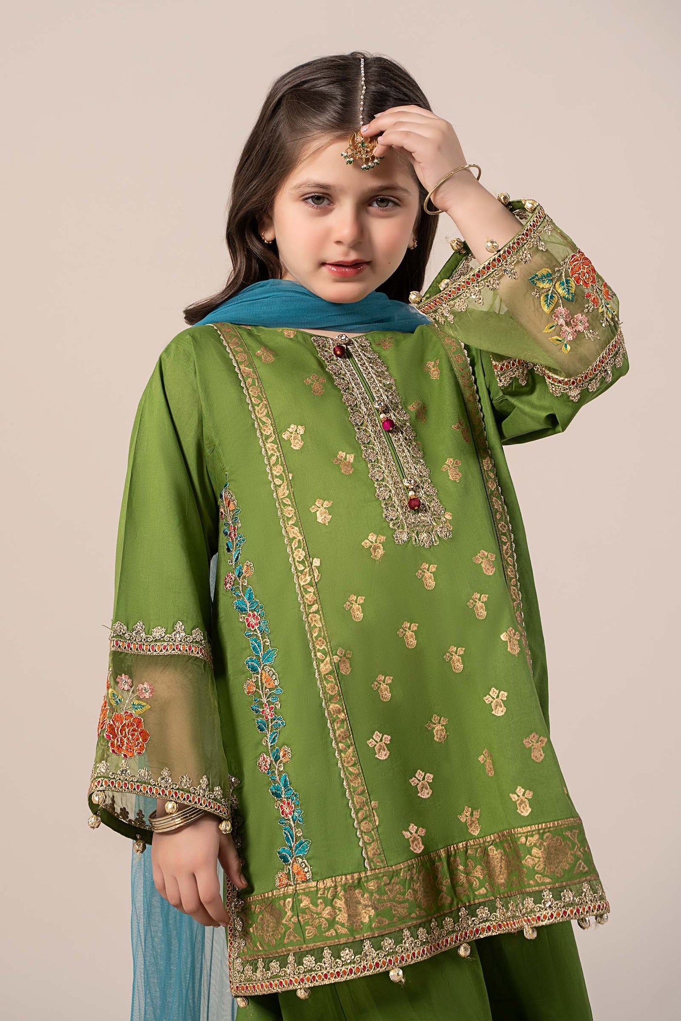 3 Piece Embroidered Lawn Suit