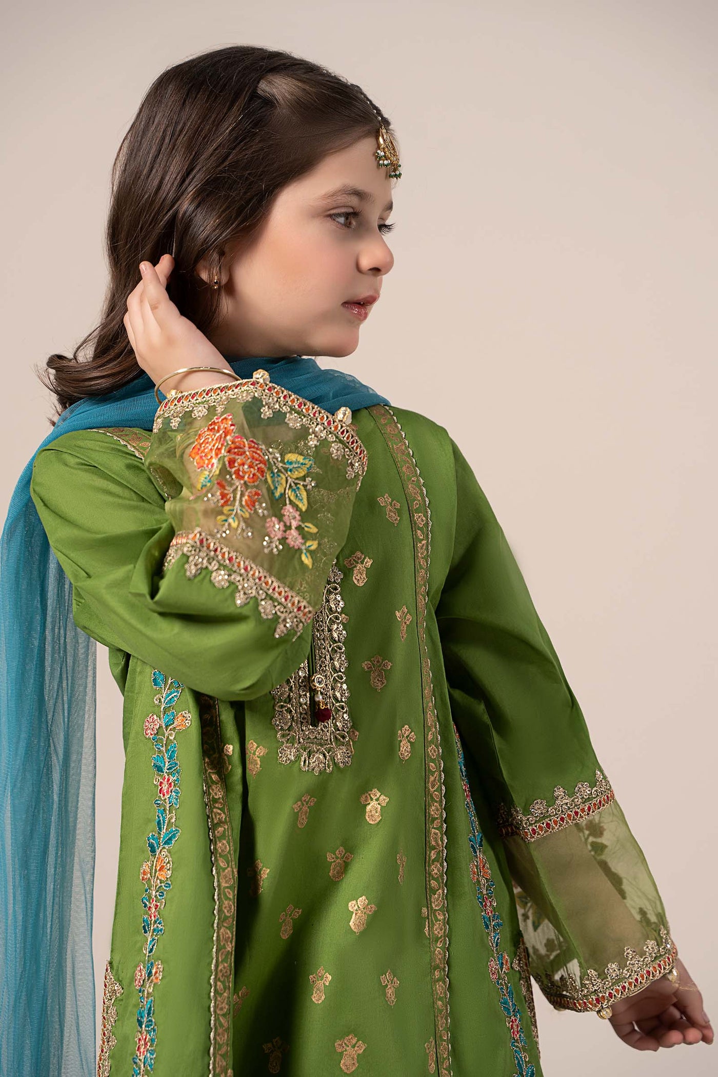 3 Piece Embroidered Lawn Suit