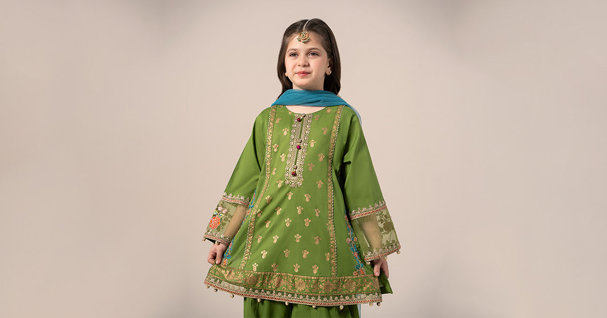 3 Piece Embroidered Lawn Suit