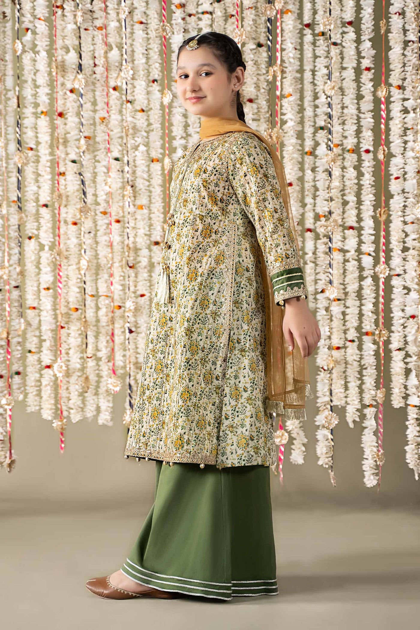 3 Piece Embroidered Lawn Suit