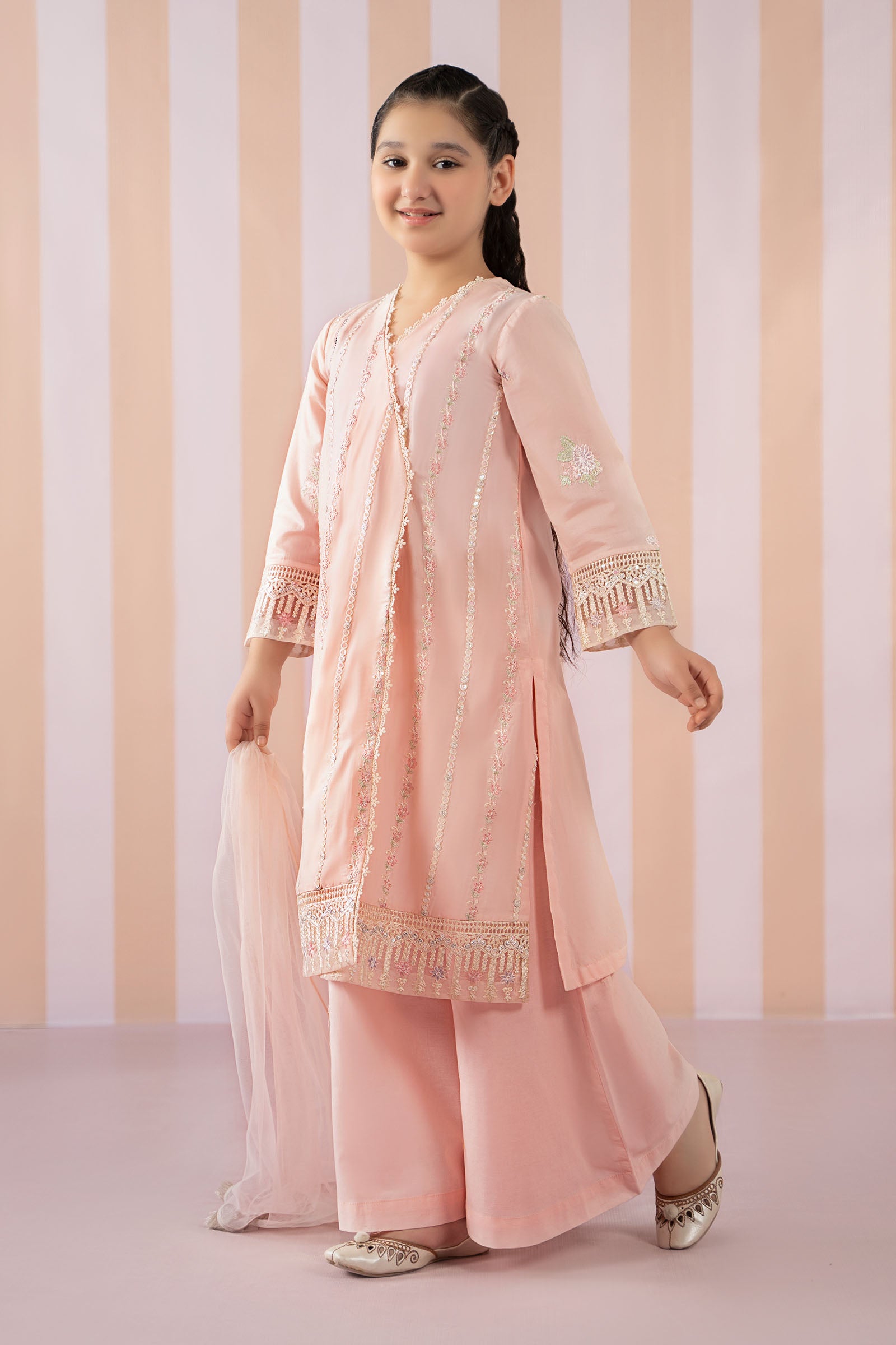 3 Piece Embroidered Lawn Suit