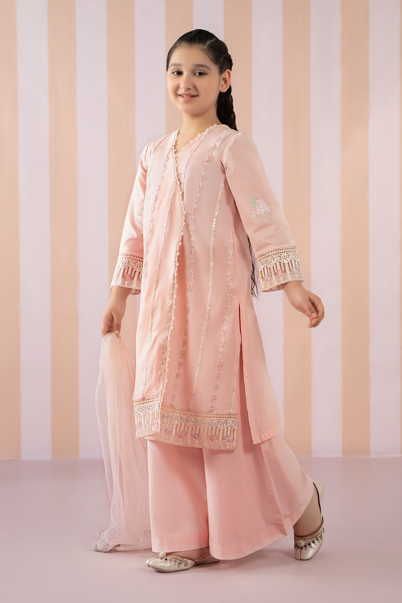 3 Piece Embroidered Lawn Suit