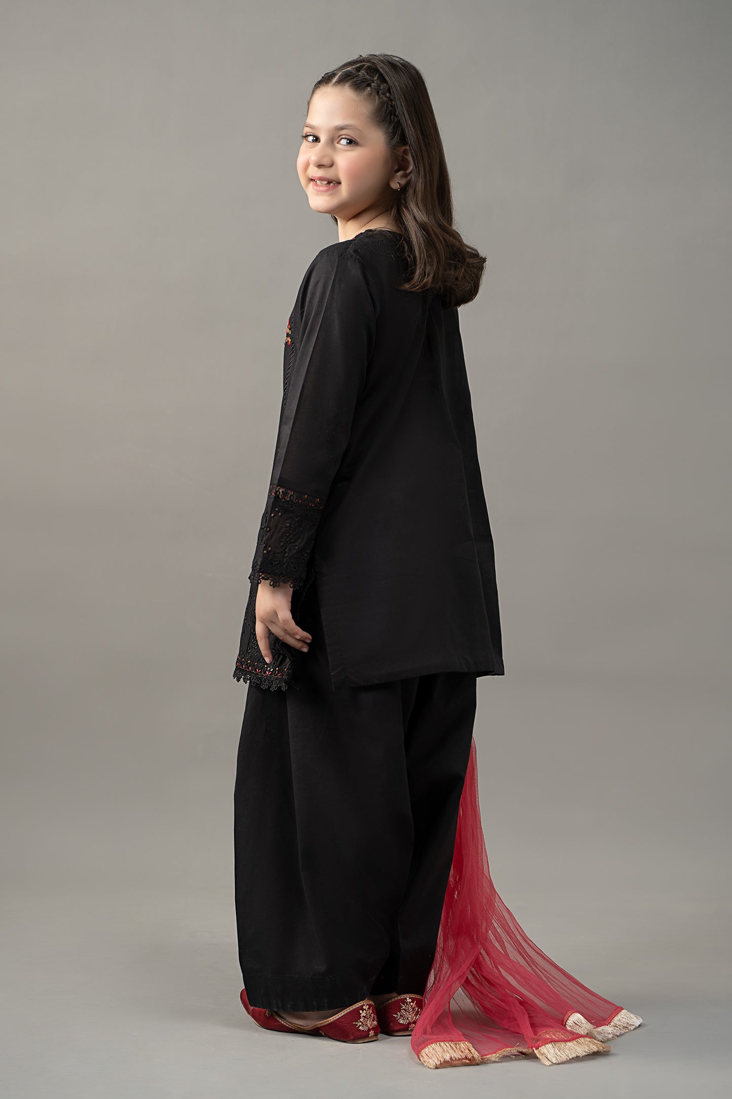 3 Piece Embroidered Lawn Suit