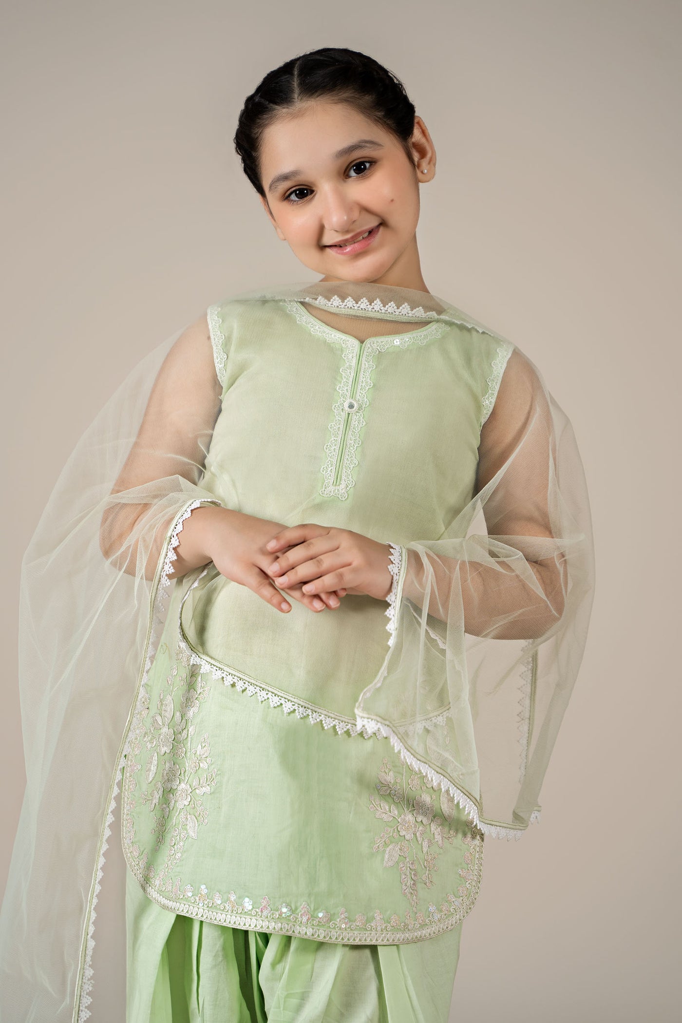 3 Piece Embroidered Lawn Suit