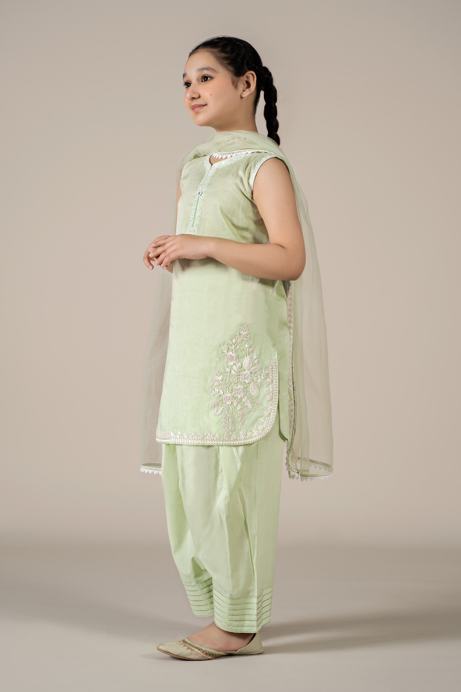 3 Piece Embroidered Lawn Suit