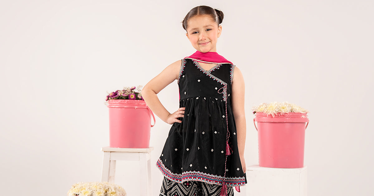 3 Piece Embroidered Lawn Suit