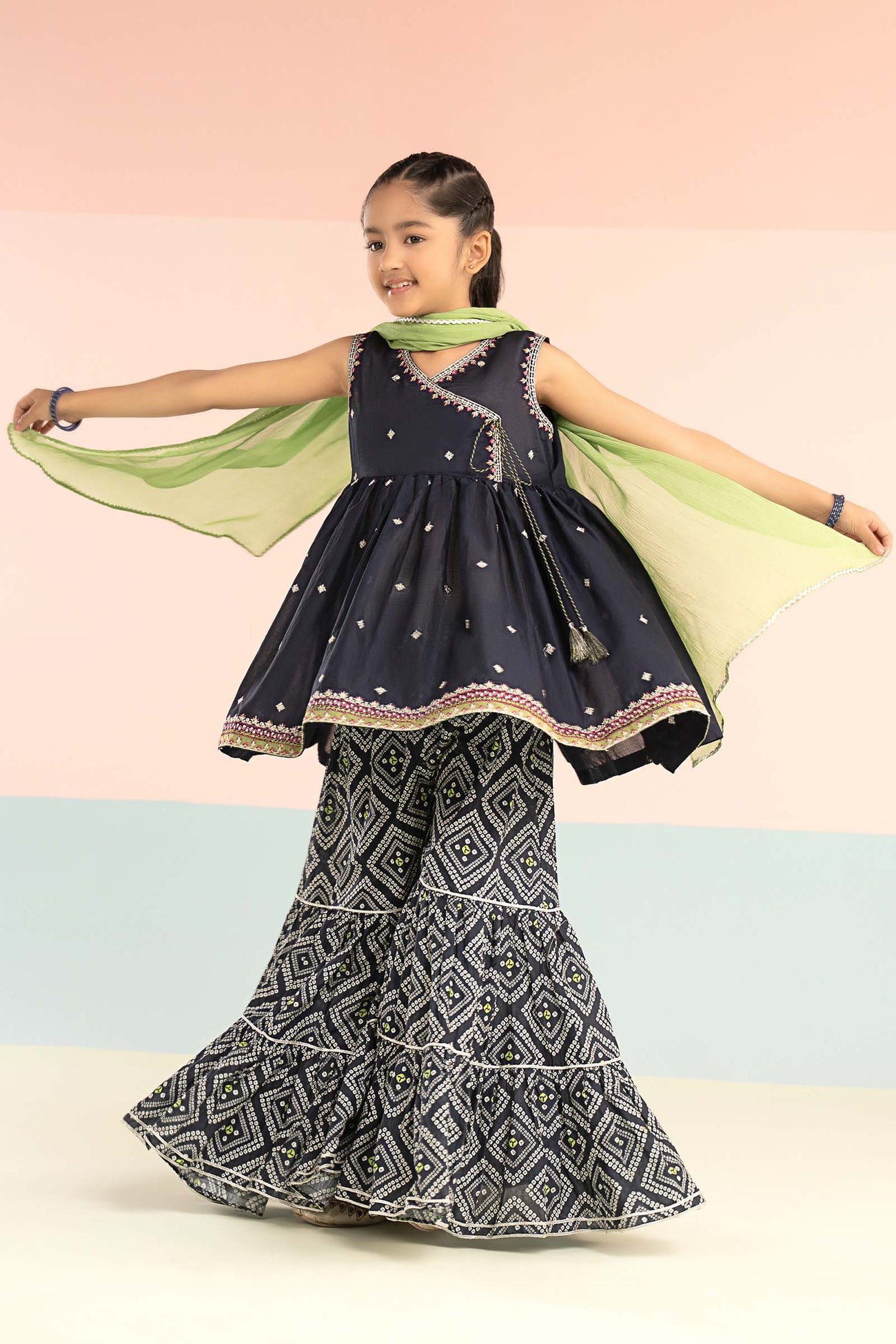 3 Piece Embroidered Lawn Suit