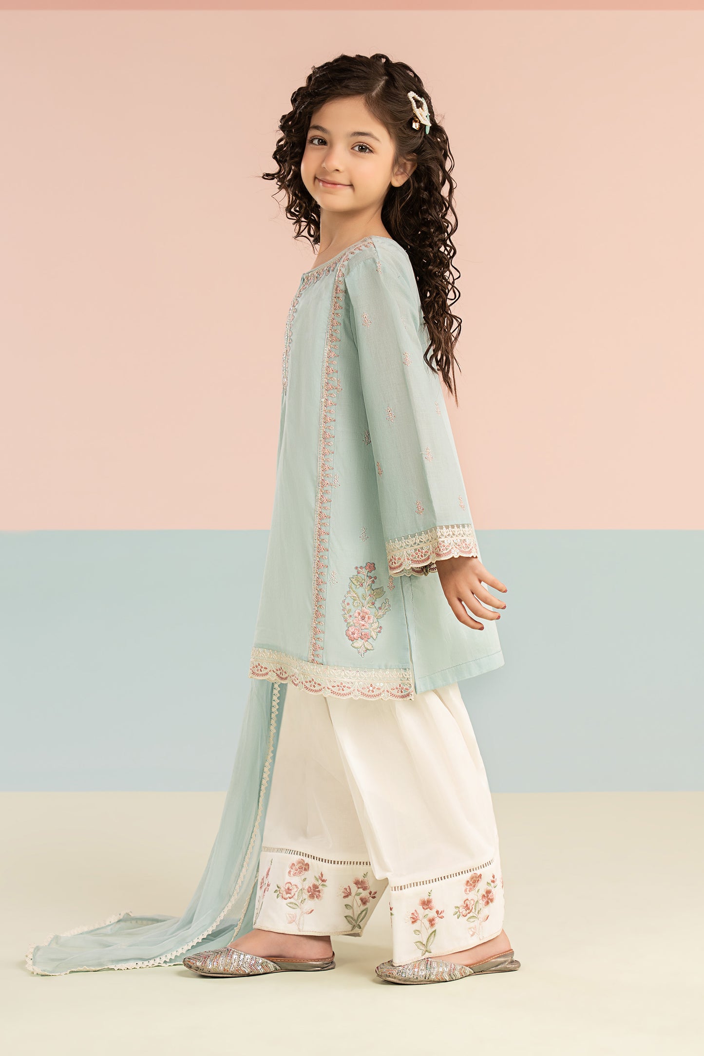 3 Piece Embroidered Lawn Suit