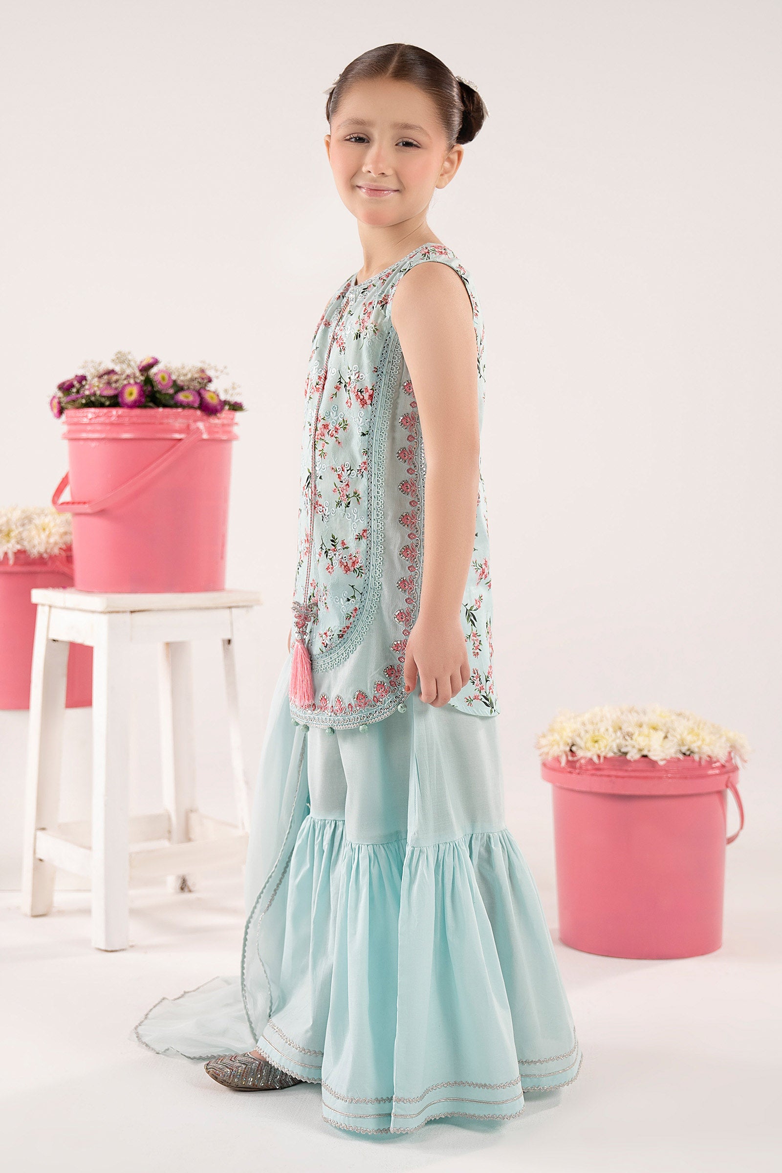 3 Piece Embroidered Lawn Suit