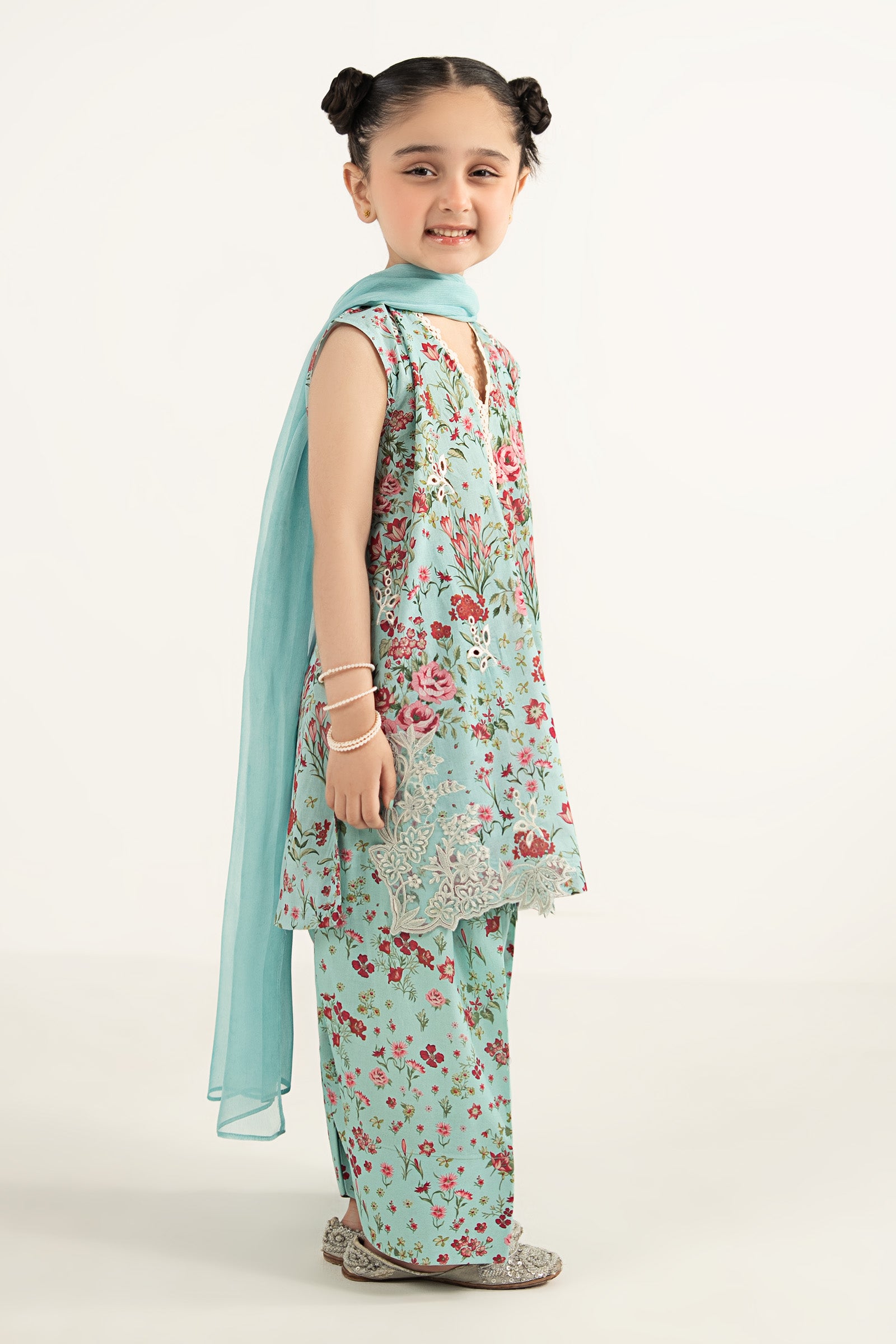 3 Piece Embroidered Lawn Suit
