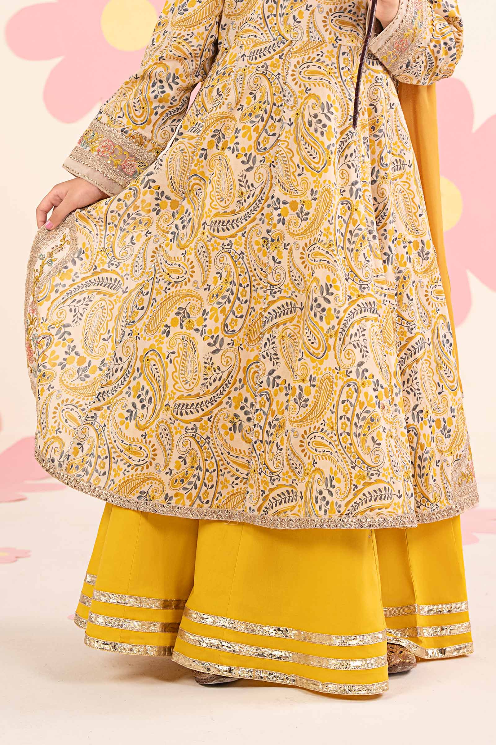 3 Piece Embroidered Lawn Suit
