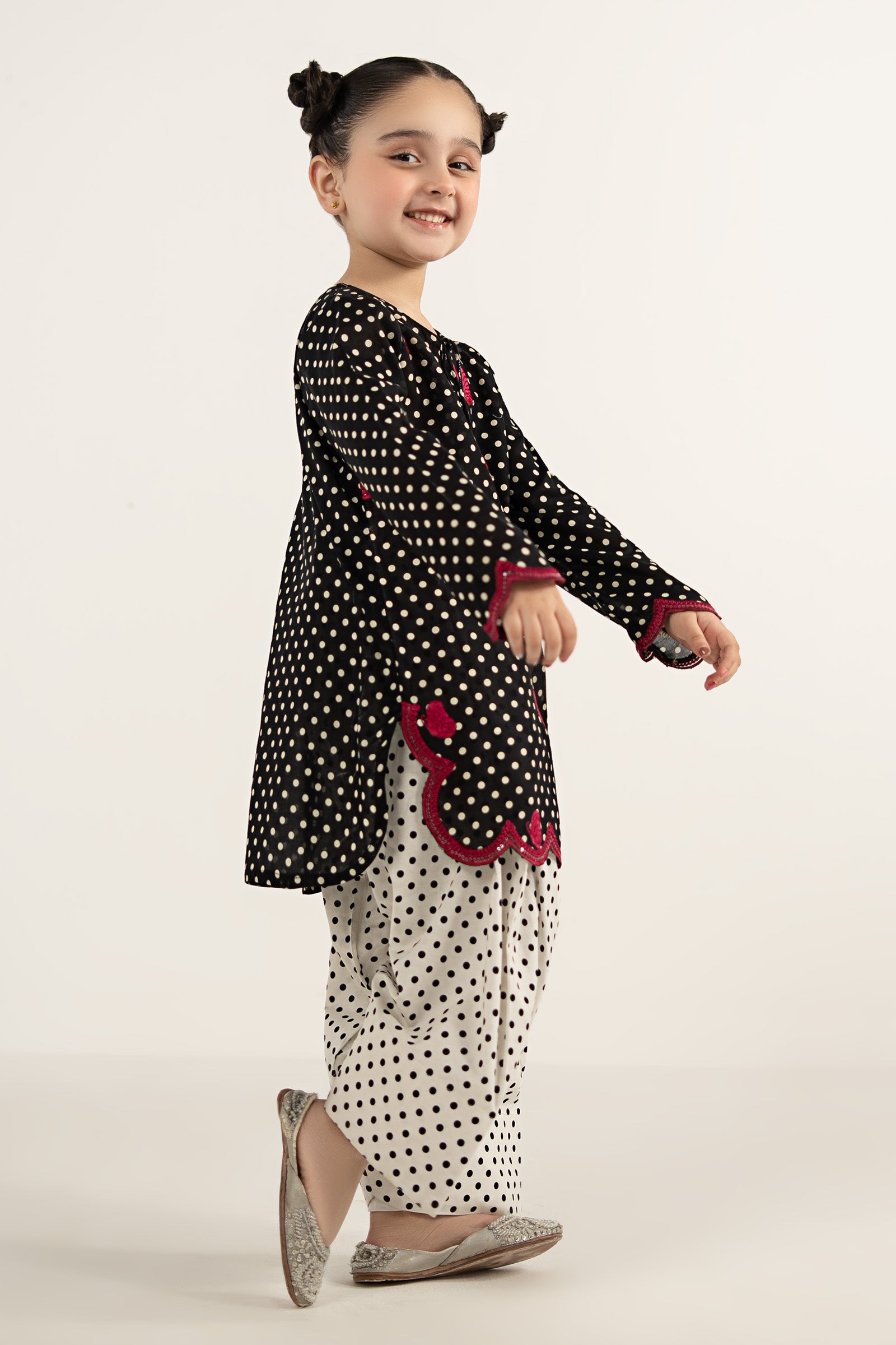 2 Piece Embroidered Lawn Suit