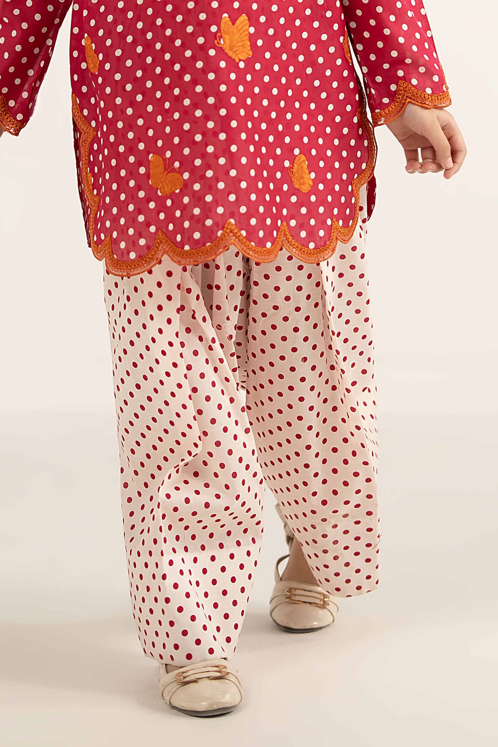 2 Piece Embroidered Lawn Suit