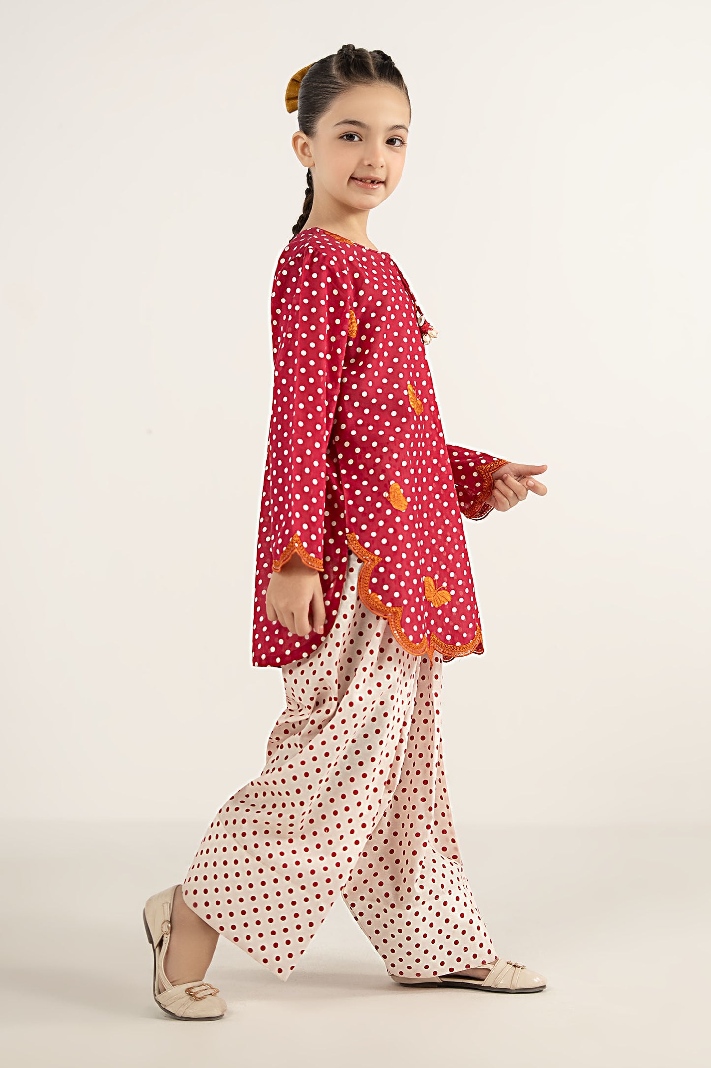 2 Piece Embroidered Lawn Suit