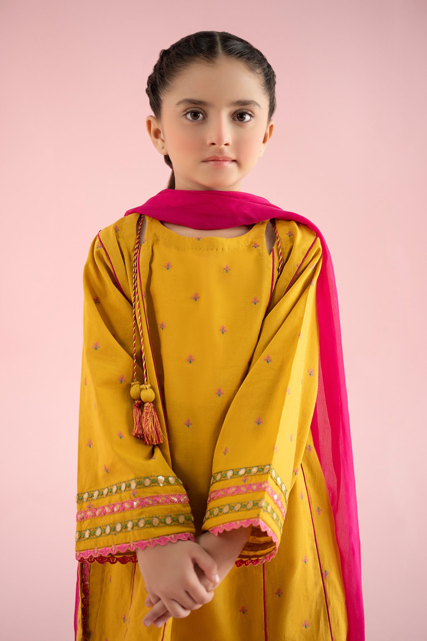 3 Piece Embroidered Jacquard Brochia Suit