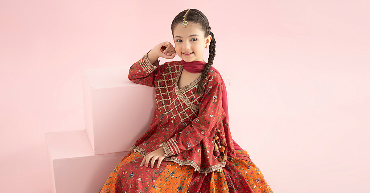 3 Piece Embroidered Khaddar Suit