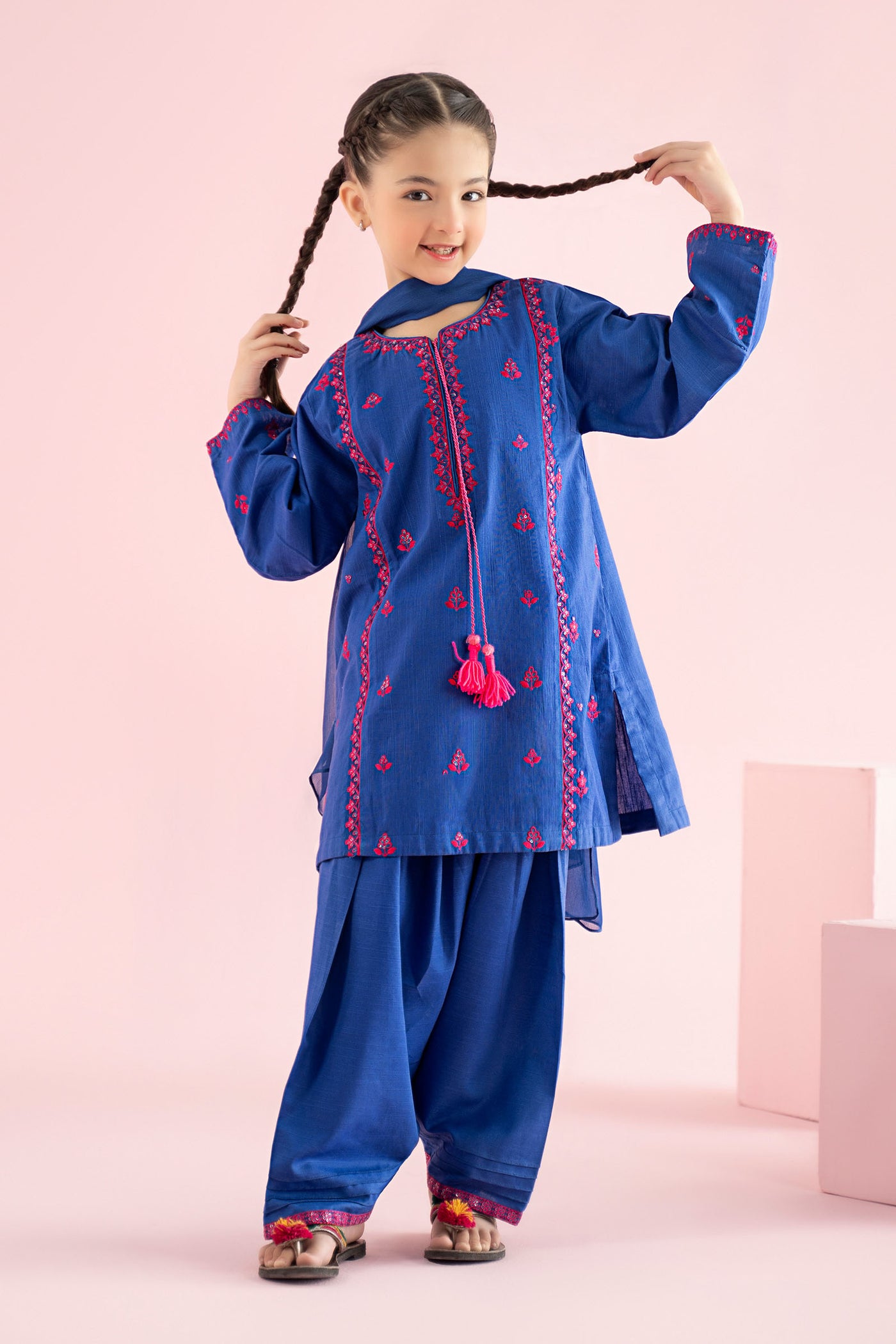 3 Piece Embroidered Khaddar Suit