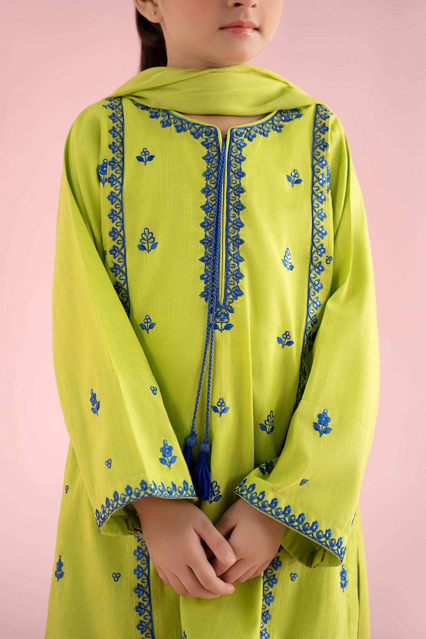 3 Piece Embroidered Khaddar Suit