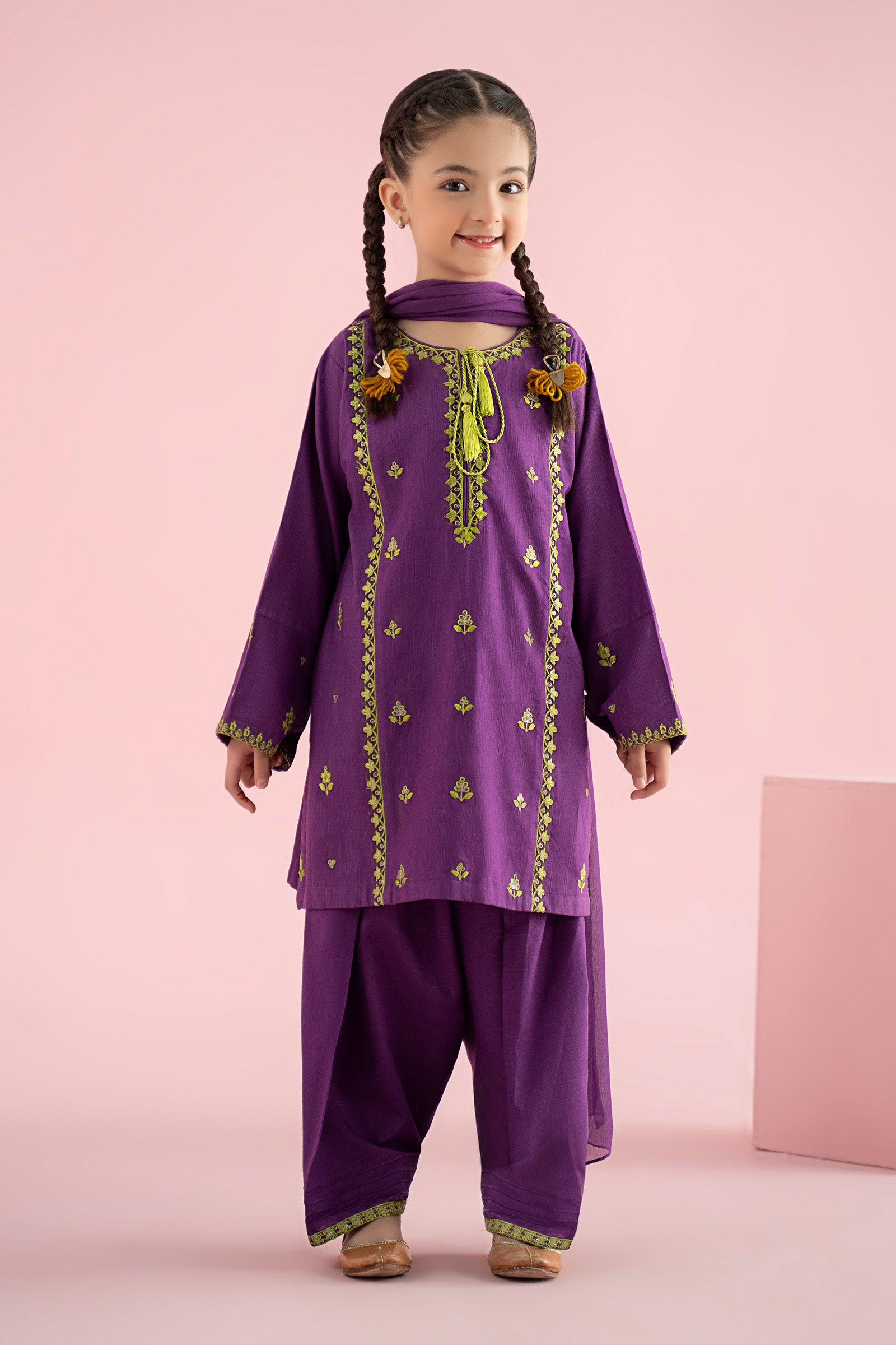 3 Piece Embroidered Khaddar Suit