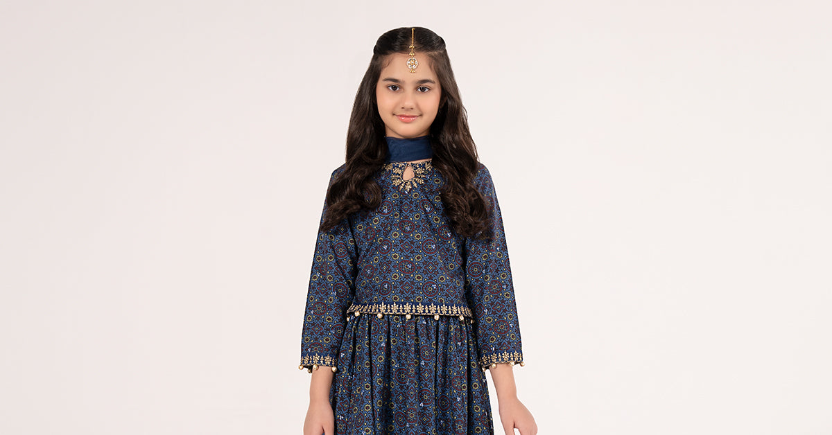 3 Piece Embroidered Slub Khaddar Suit