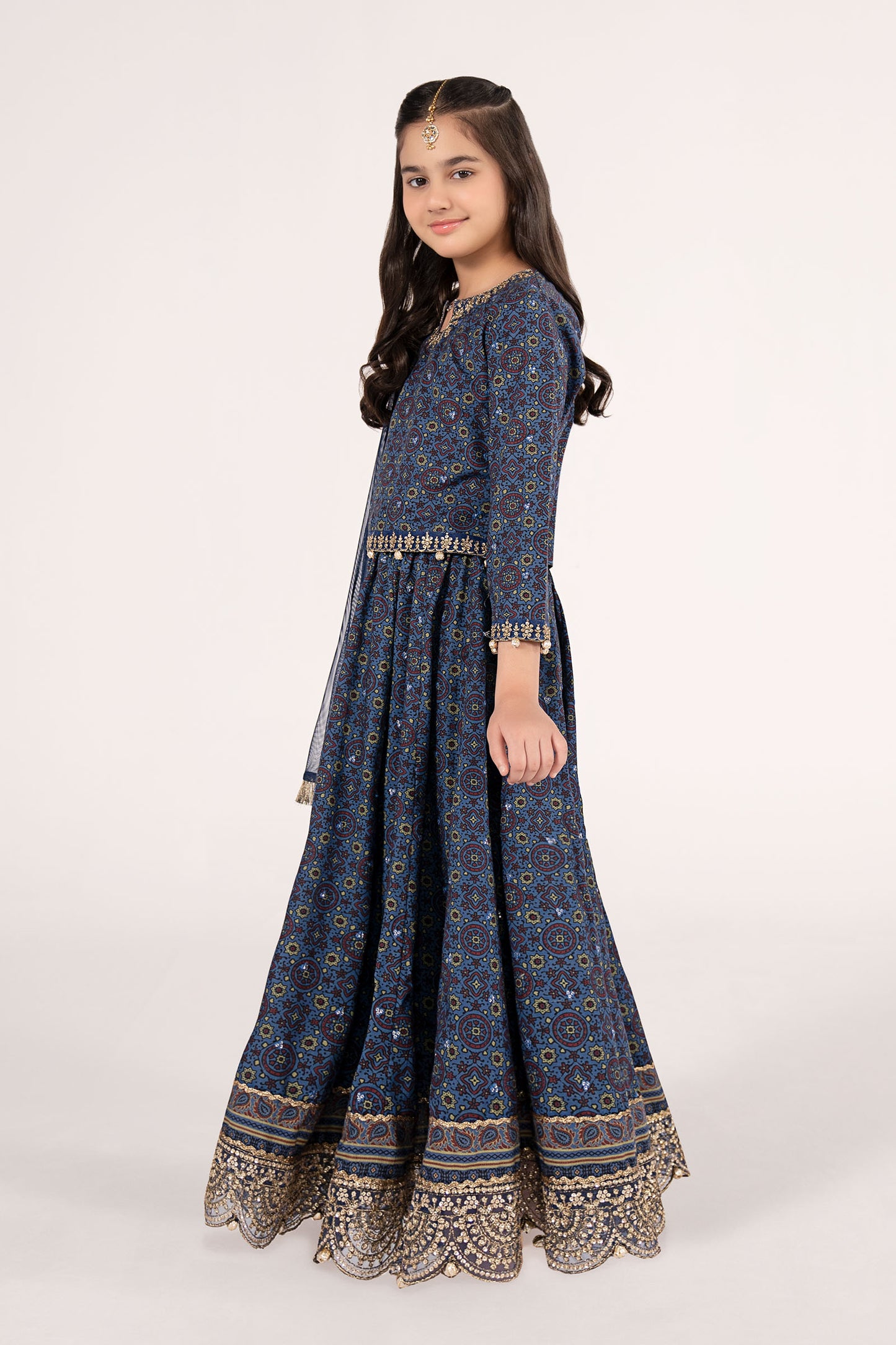 3 Piece Embroidered Slub Khaddar Suit