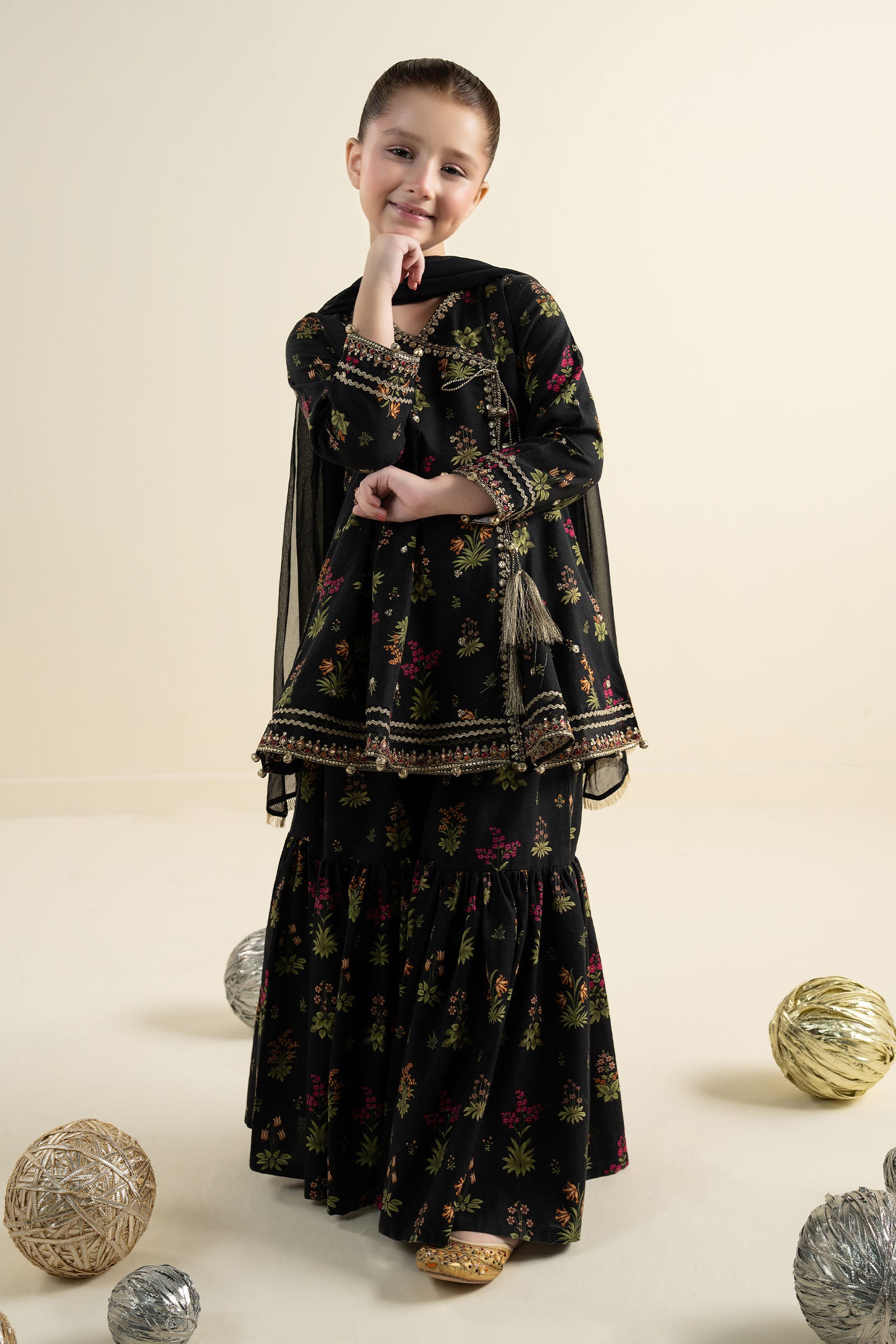 3 Piece Embroidered Khaddar Suit
