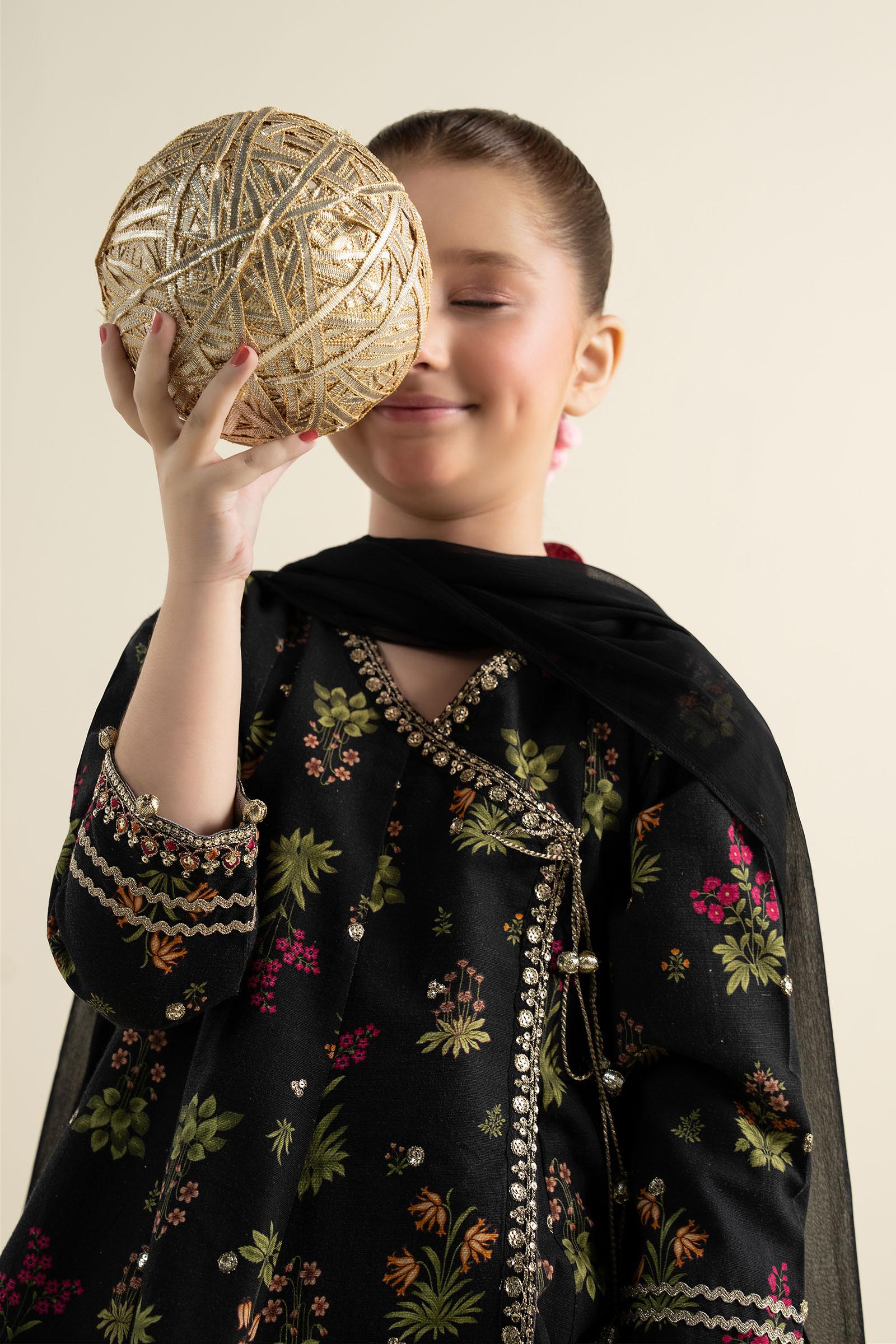 3 Piece Embroidered Khaddar Suit