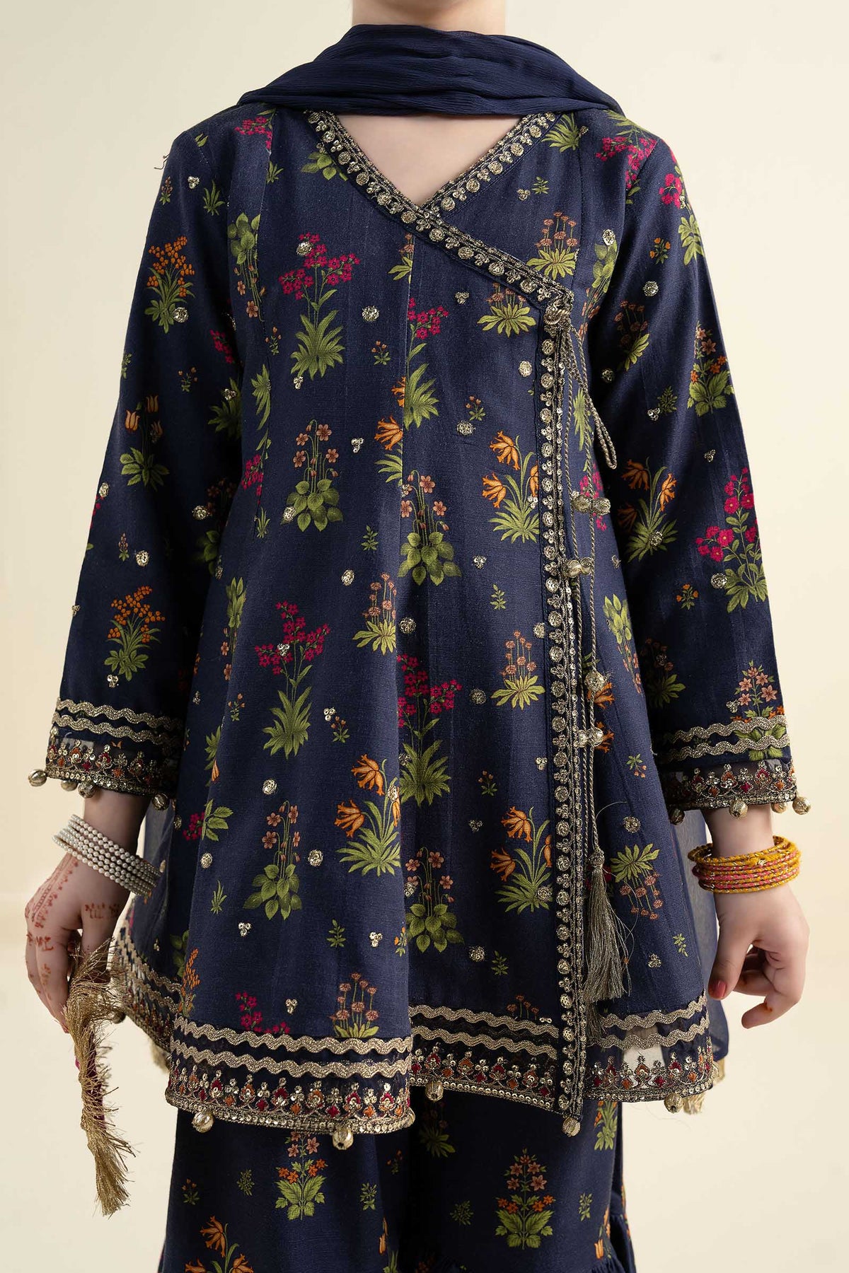 3 Piece Embroidered Khaddar Suit