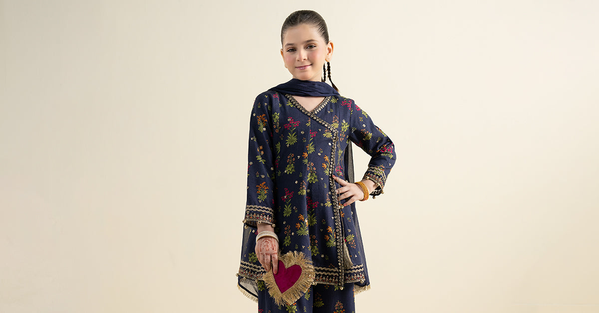 3 Piece Embroidered Khaddar Suit