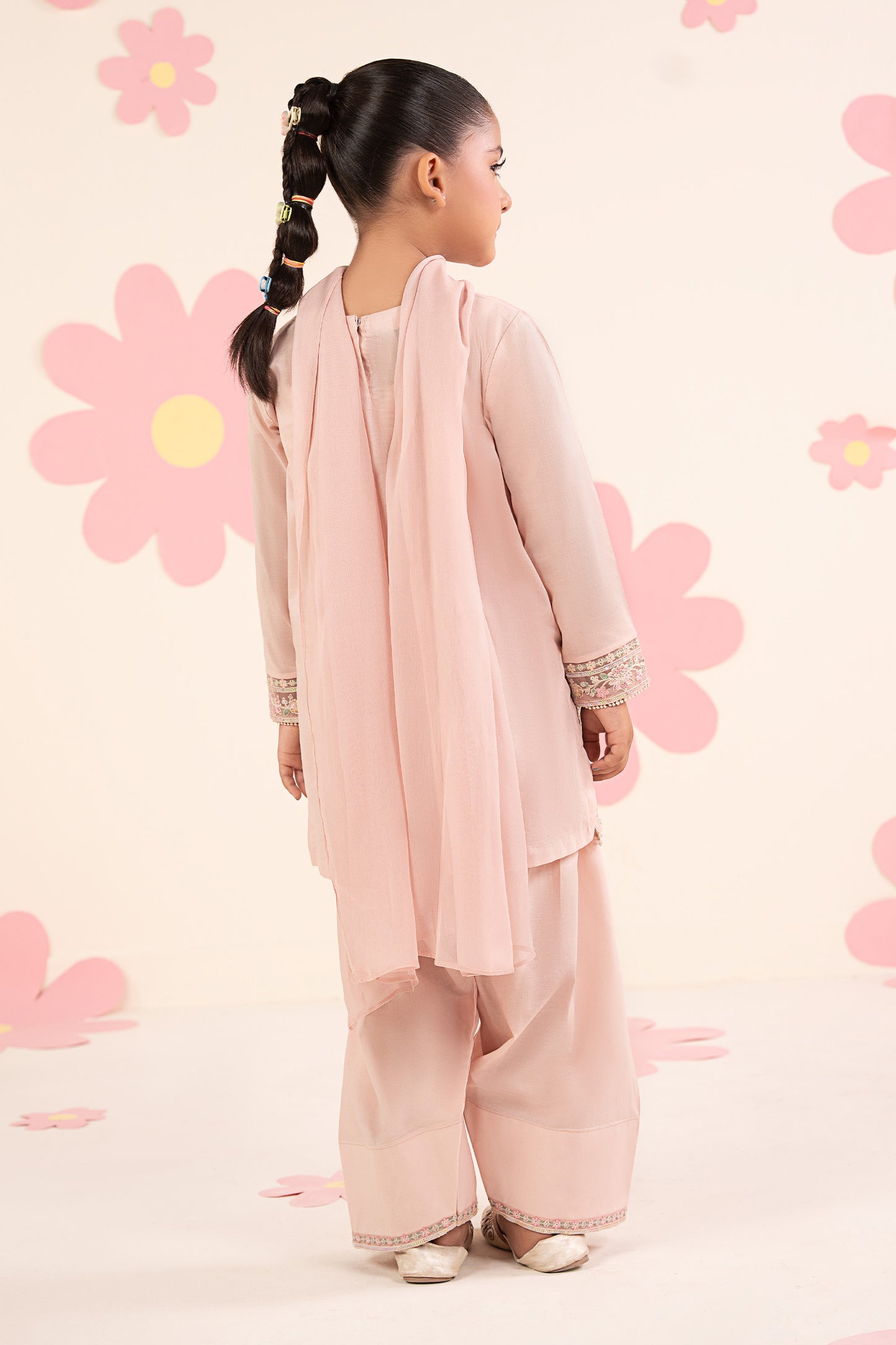 3 Piece Embroidered Lawn Suit