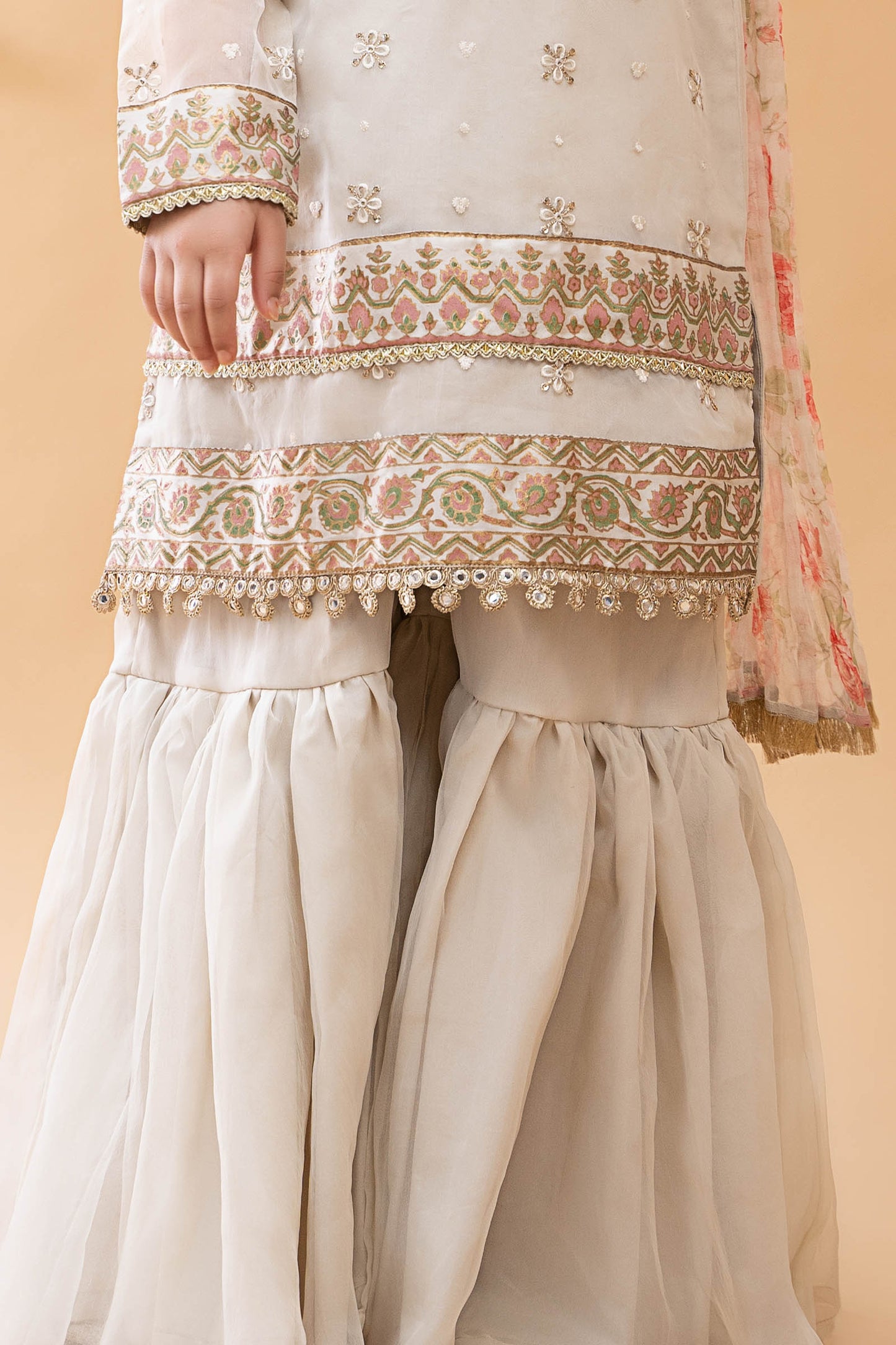 Suit Off White MKS-EA23-26