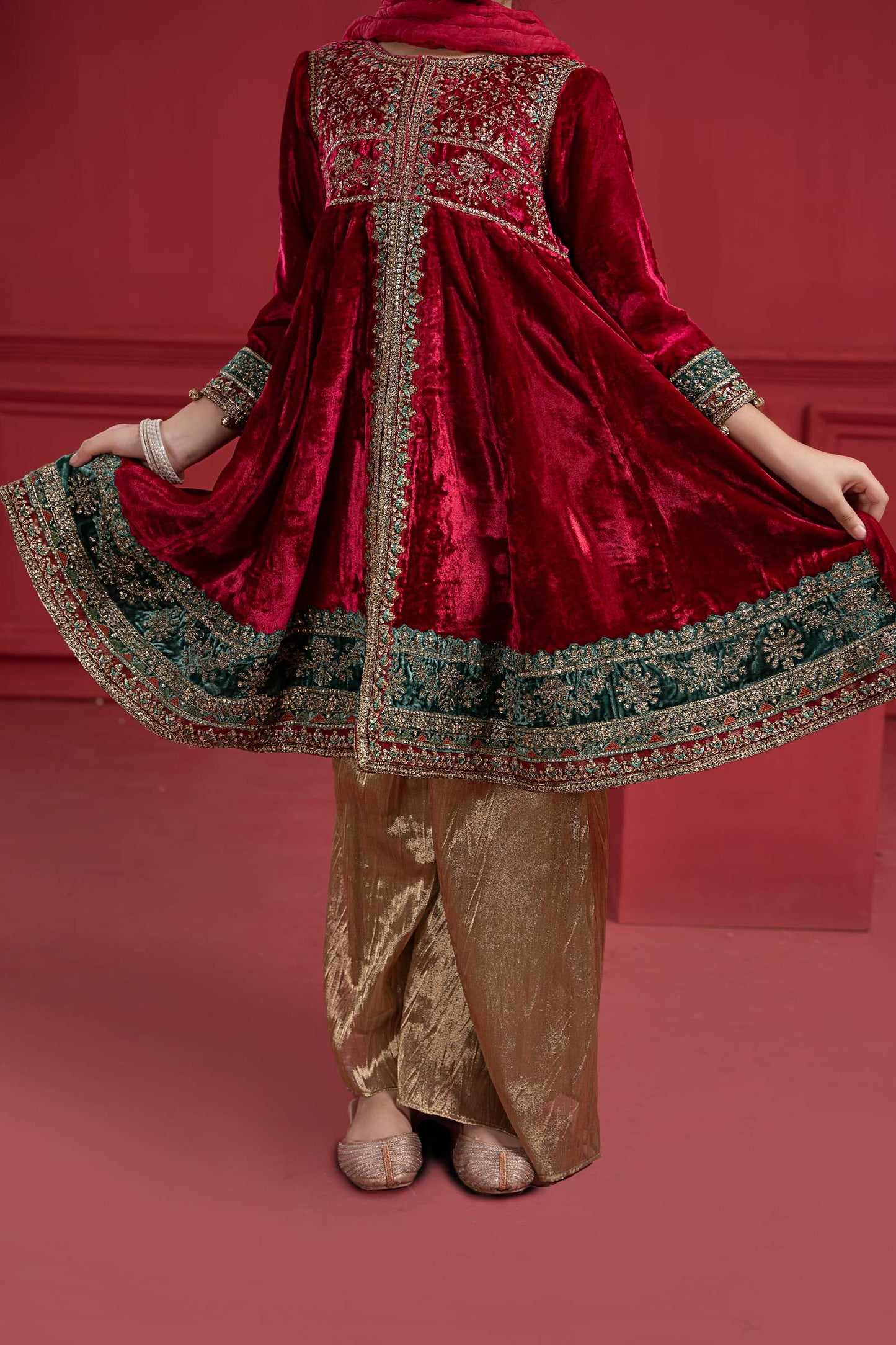 Suit Pink MKS-W23-08